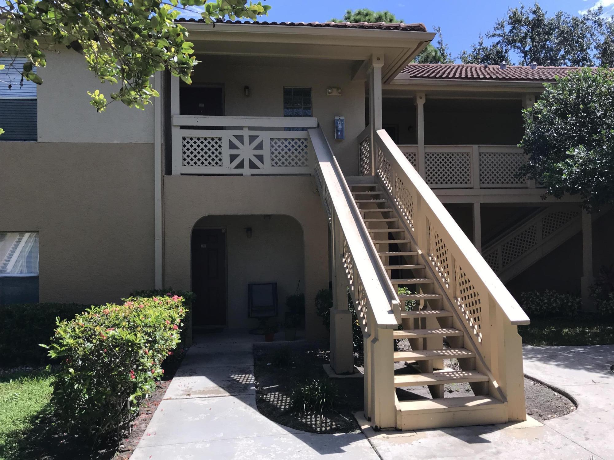 PALM LAKE CONDO - Residential Lease