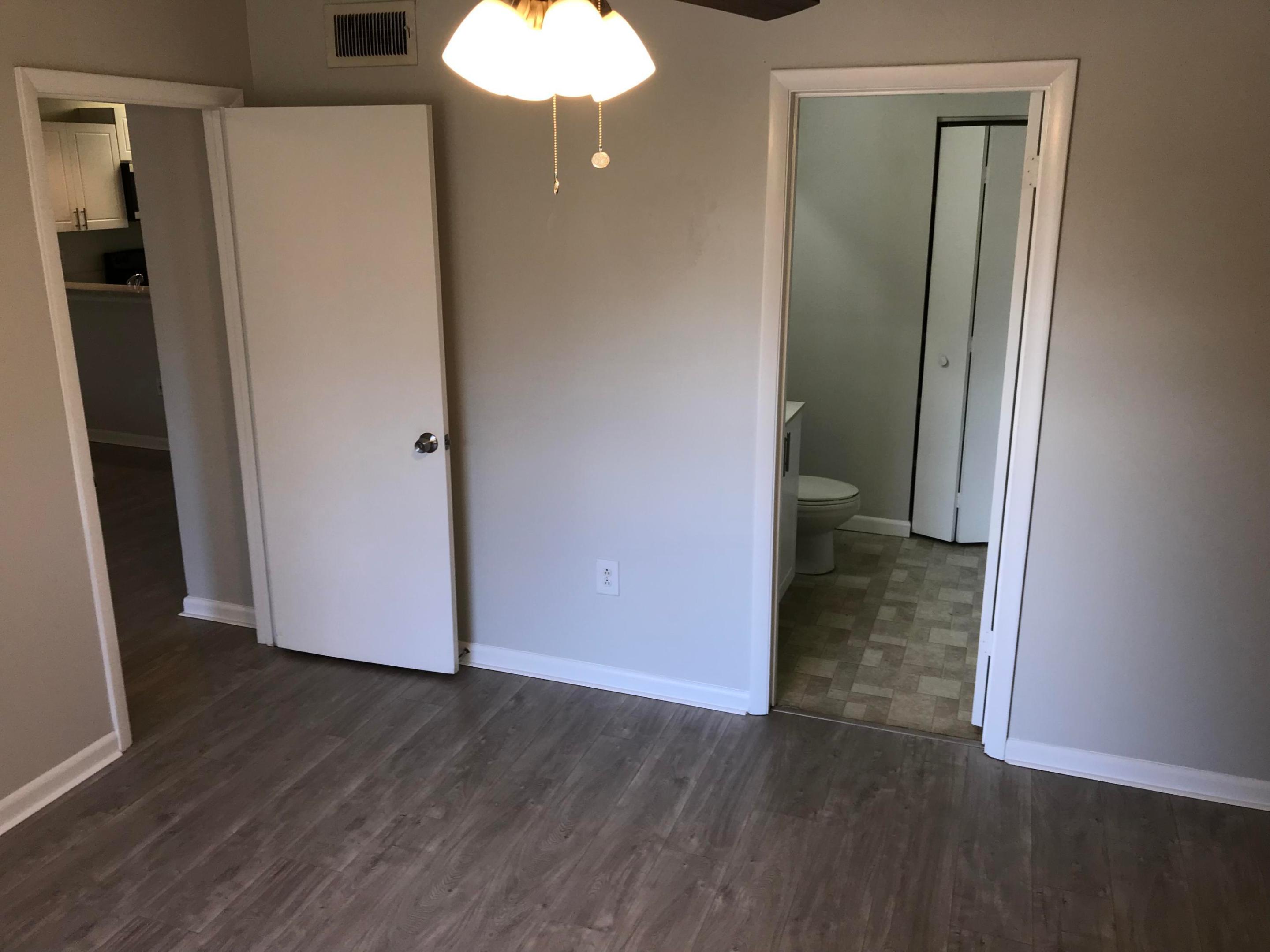PALM LAKE CONDO - Residential Lease