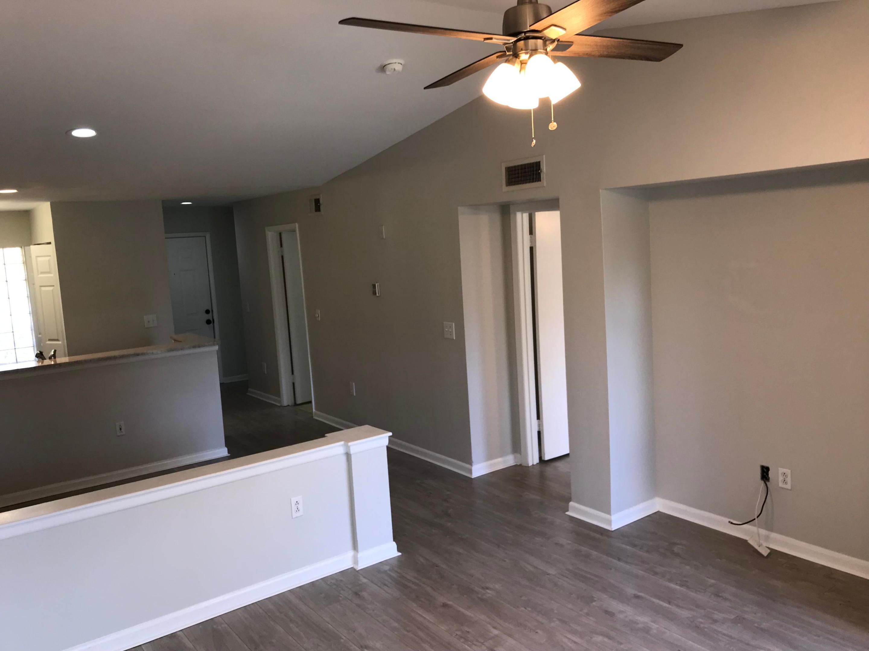 PALM LAKE CONDO - Residential Lease
