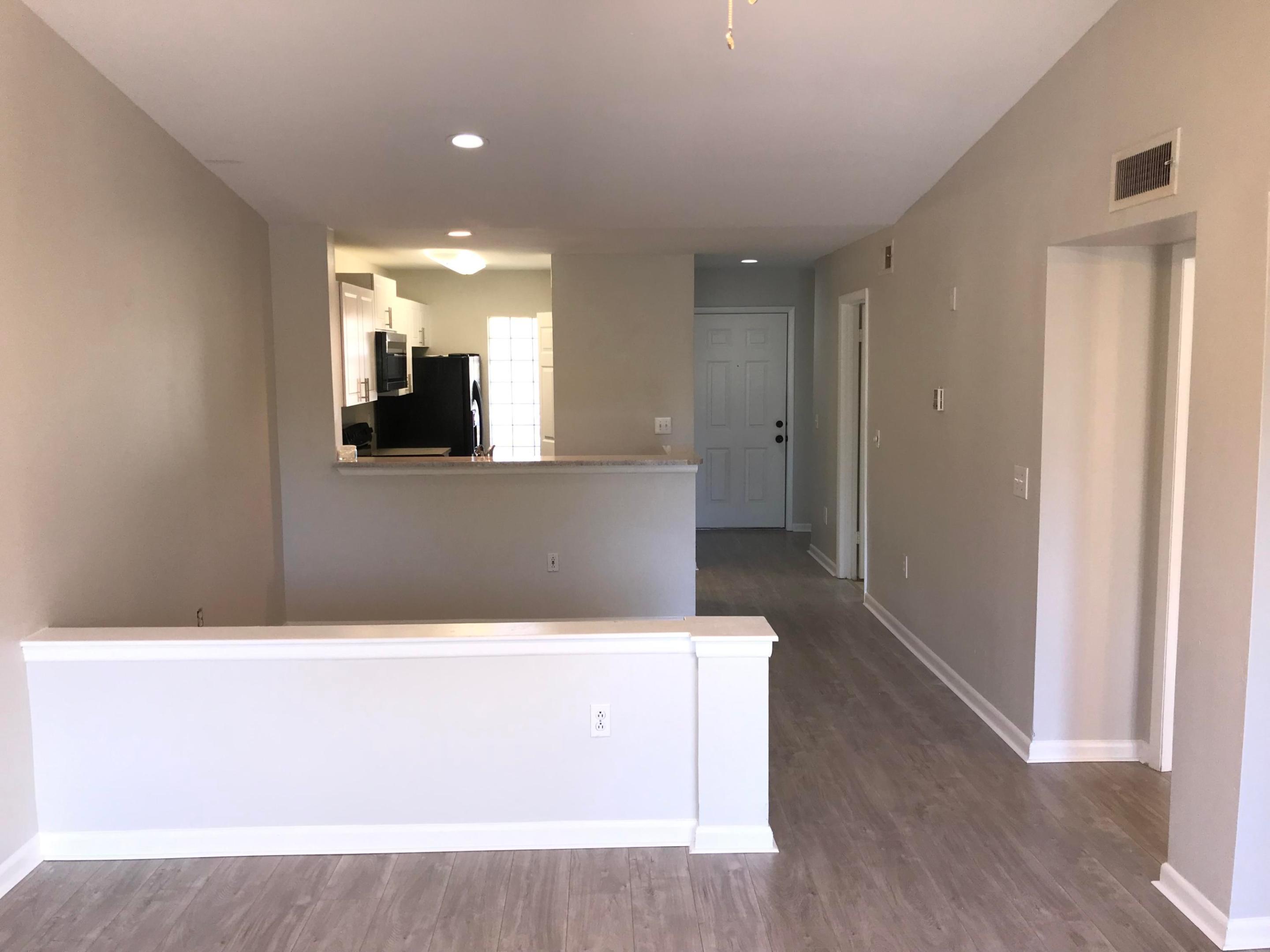 PALM LAKE CONDO - Residential Lease