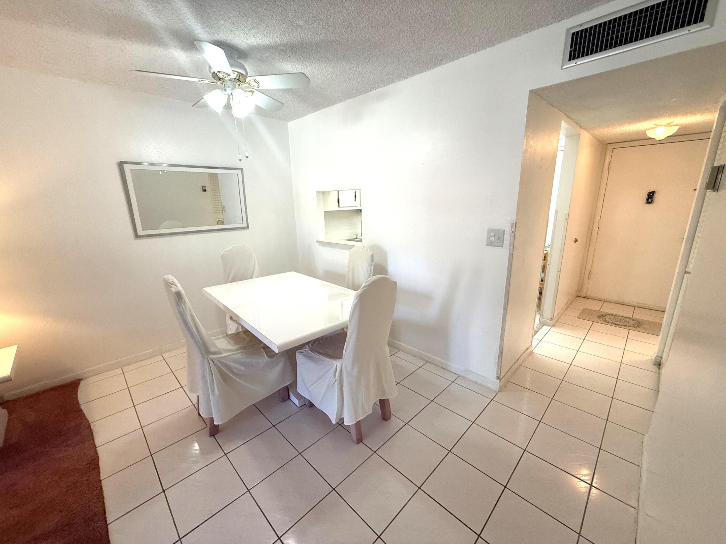 HOLIDAY SPRINGS VILLAGE 3 CONDO - Residential