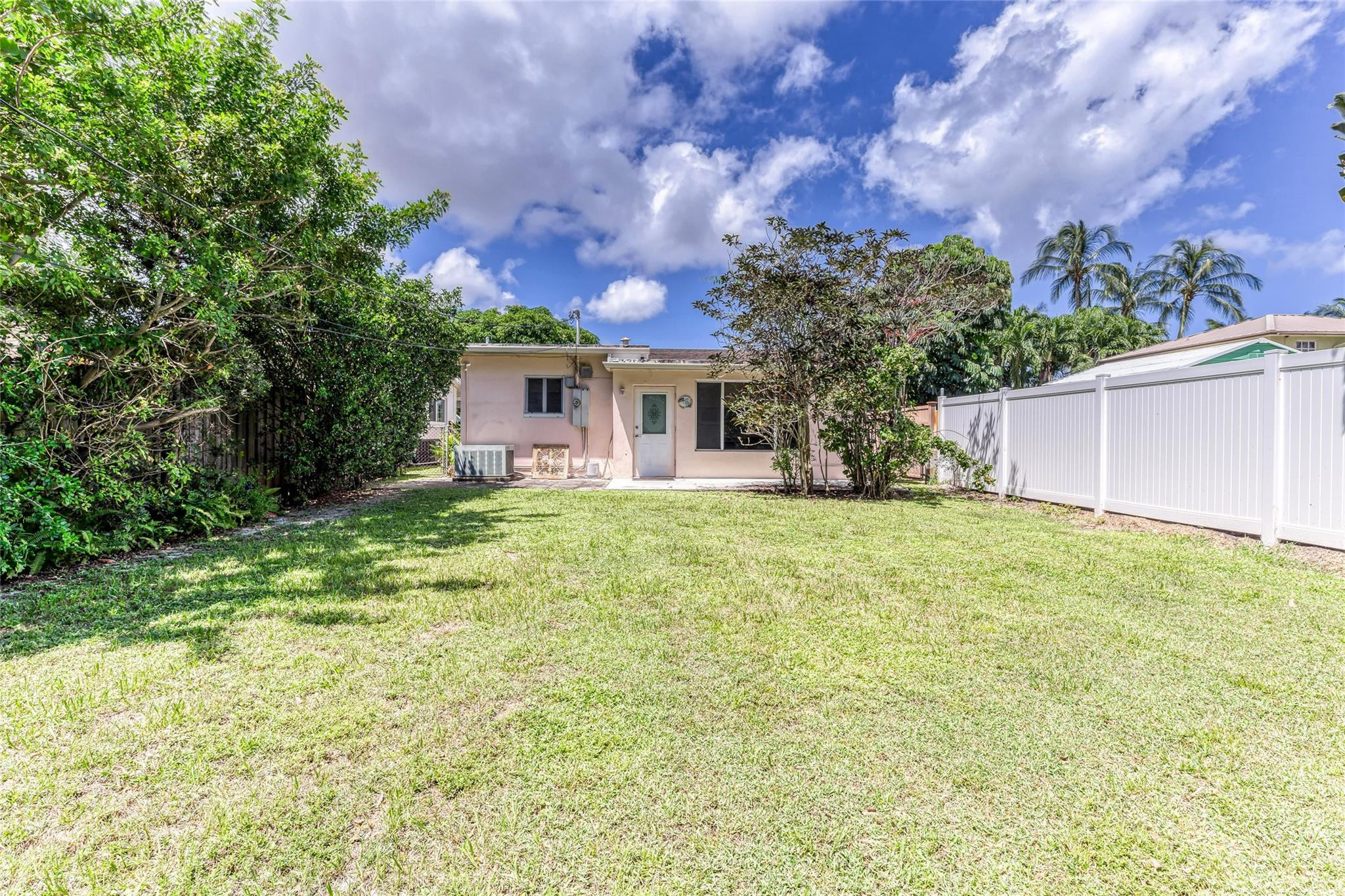 OAKLAND PARK 2ND ADD-RESUB - Residential