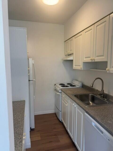Gateway 25-24 B - Residential Lease