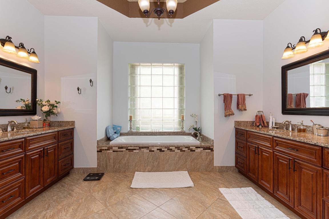 MADISON GREEN 1 - Residential