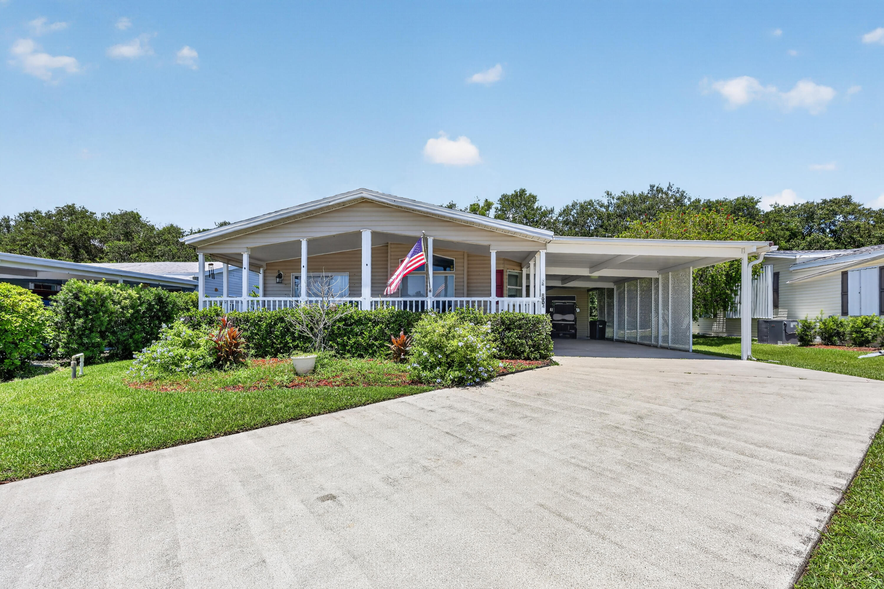 THE LINKS AT SAVANNA CLUB, 1ST REPLAT - Residential