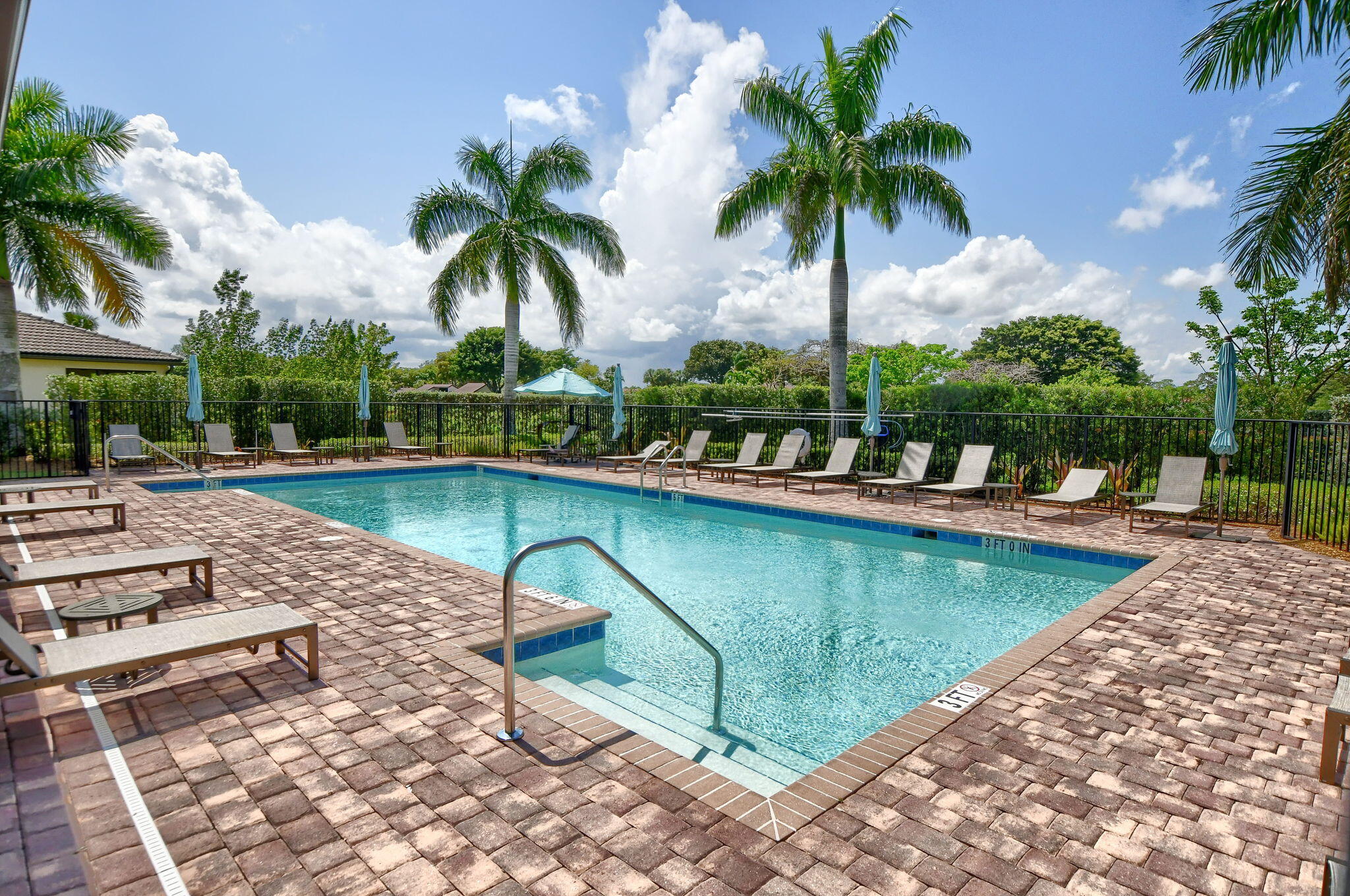 Boca Flores - Residential