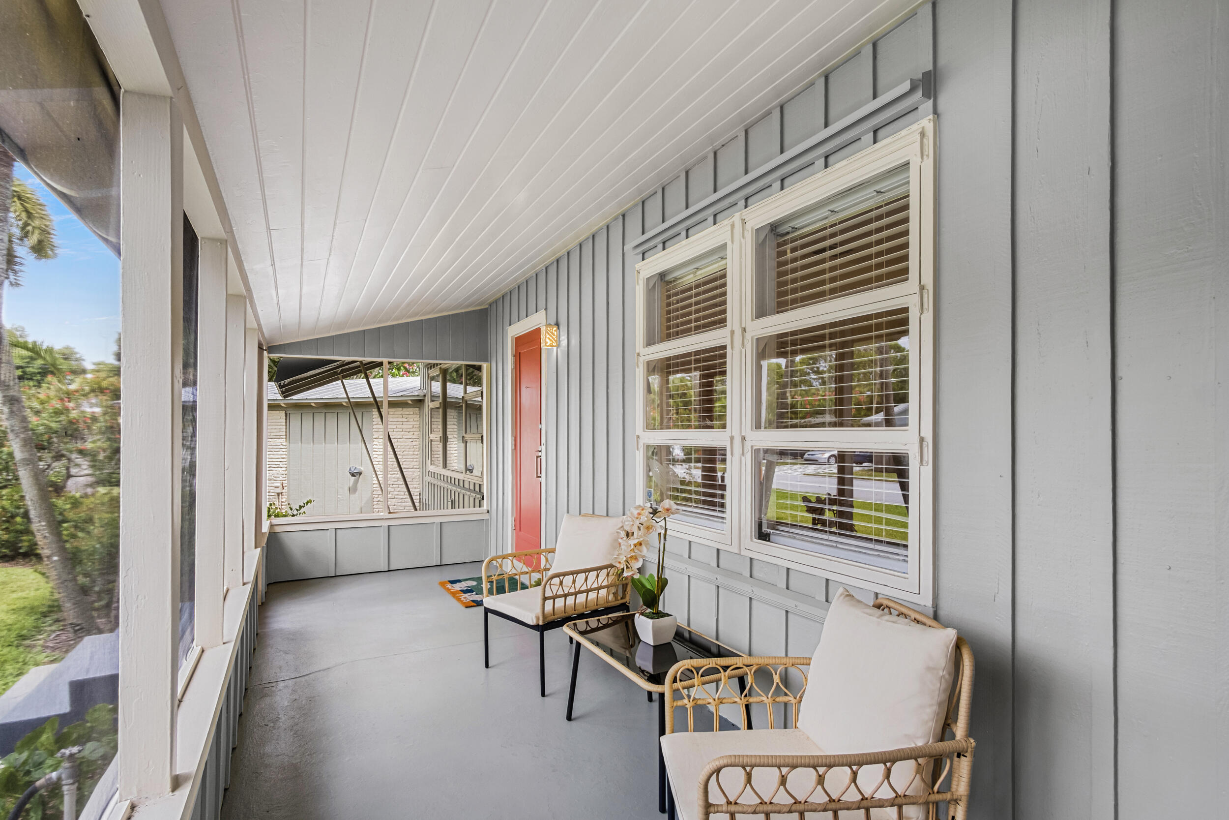 NORTHRIDGE - Residential Lease