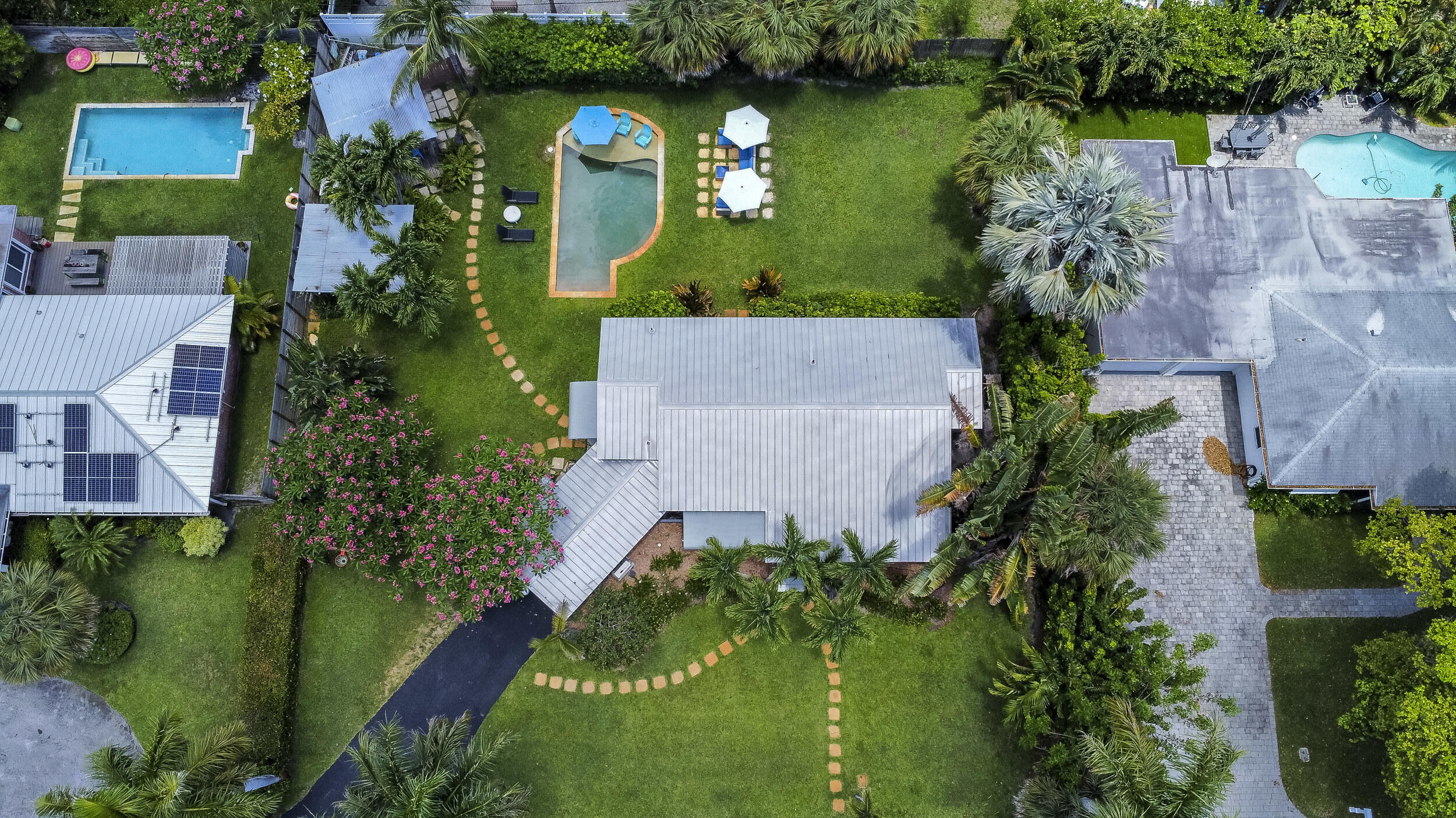 NORTHRIDGE - Residential Lease