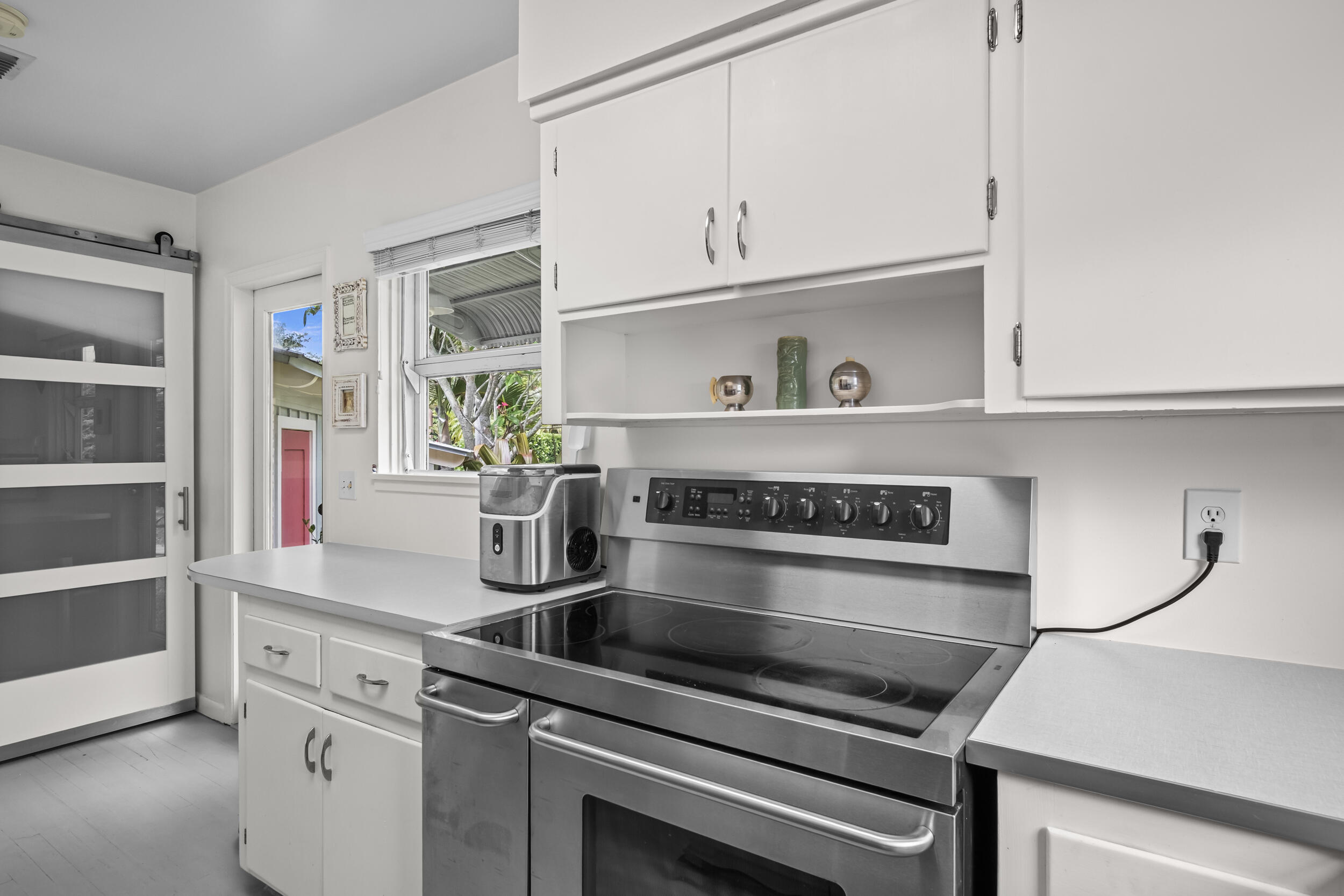 NORTHRIDGE - Residential Lease