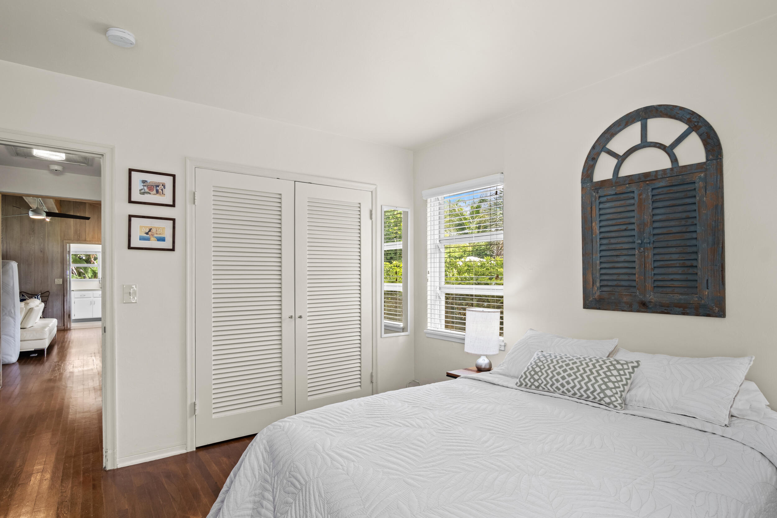 NORTHRIDGE - Residential Lease