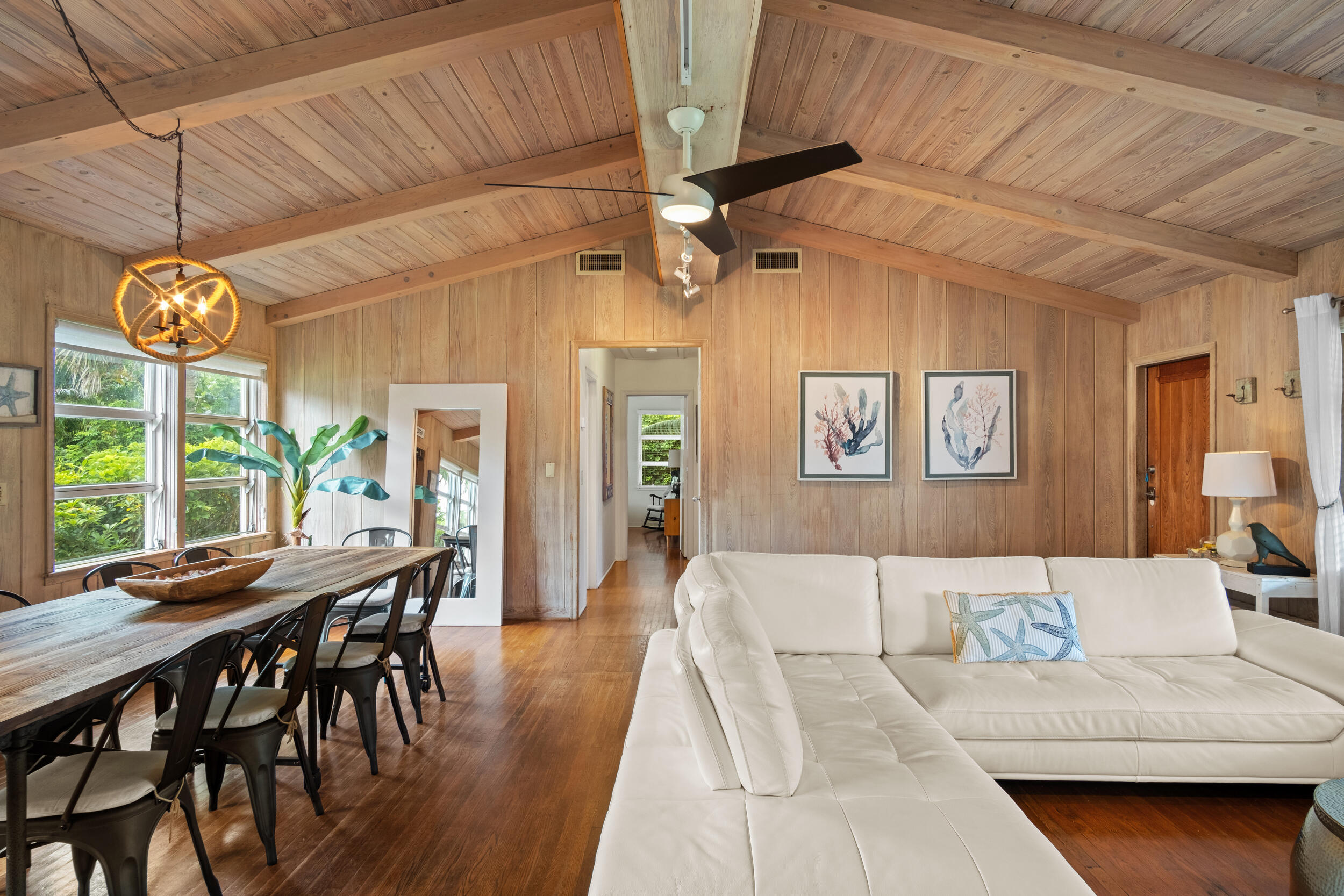 NORTHRIDGE - Residential Lease