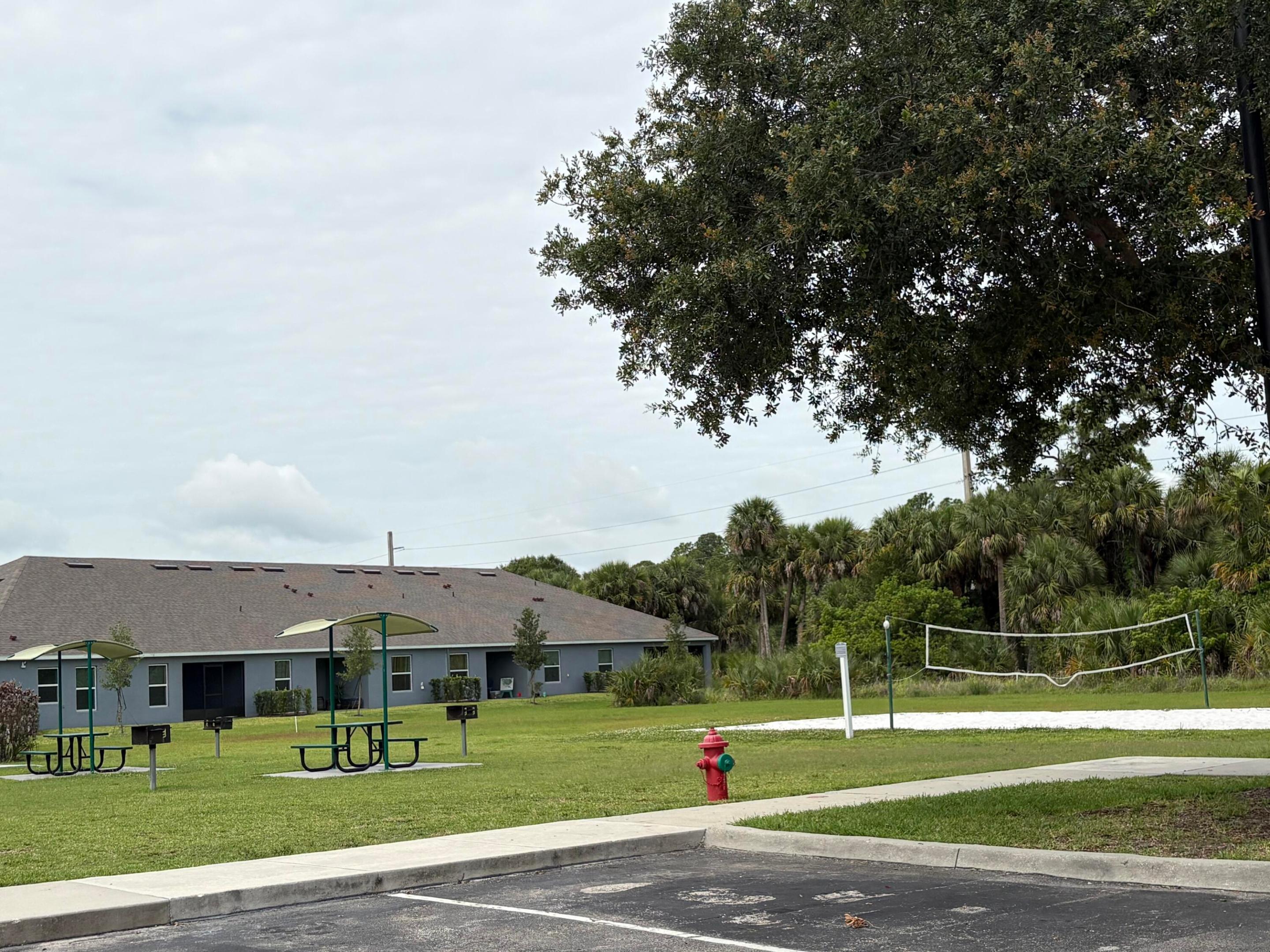 WATERSTONE PHASE FIVE - Residential Lease
