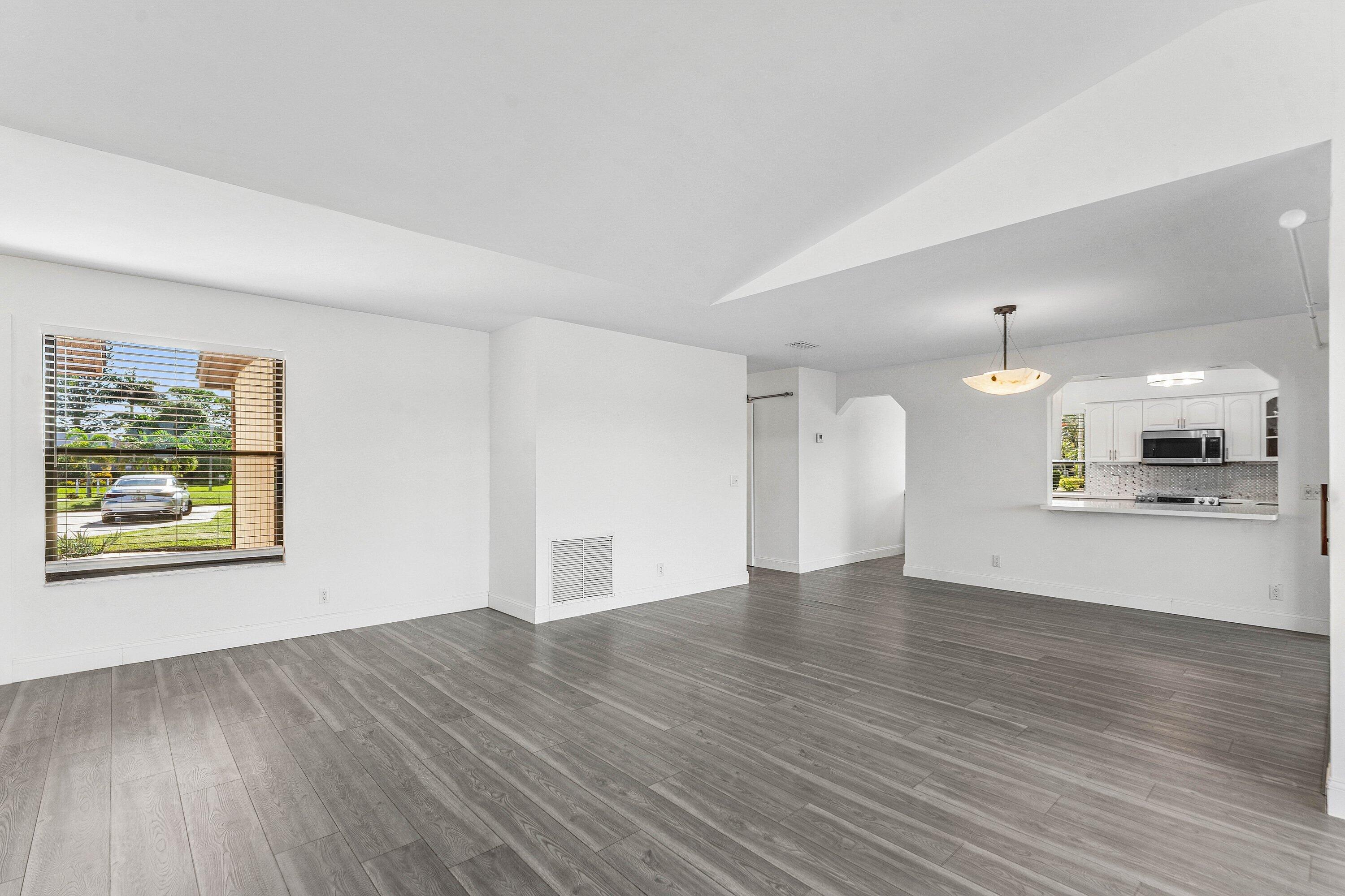 EASTPOINTE - Residential