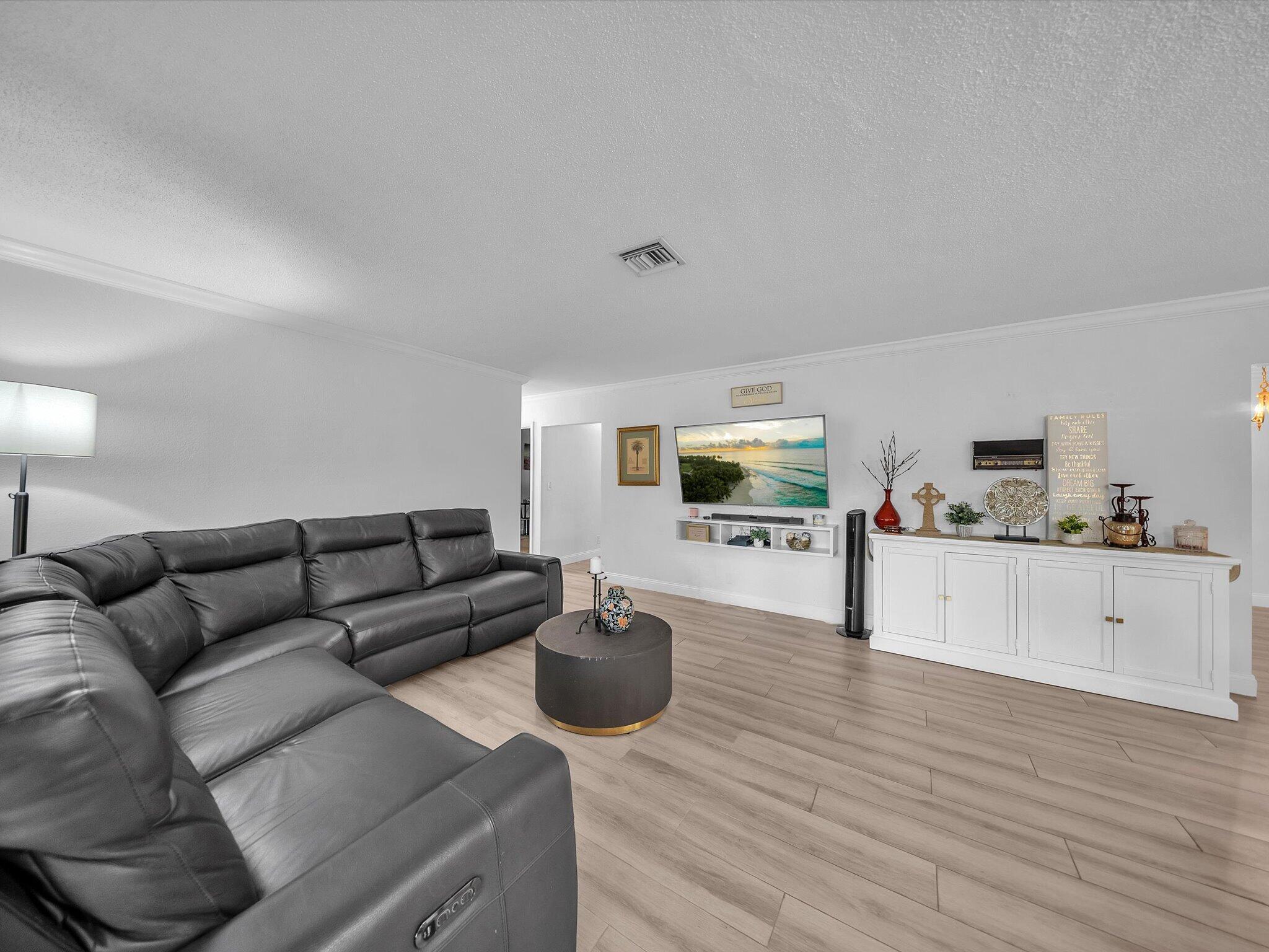RAMBLEWOOD SOUTH - Residential