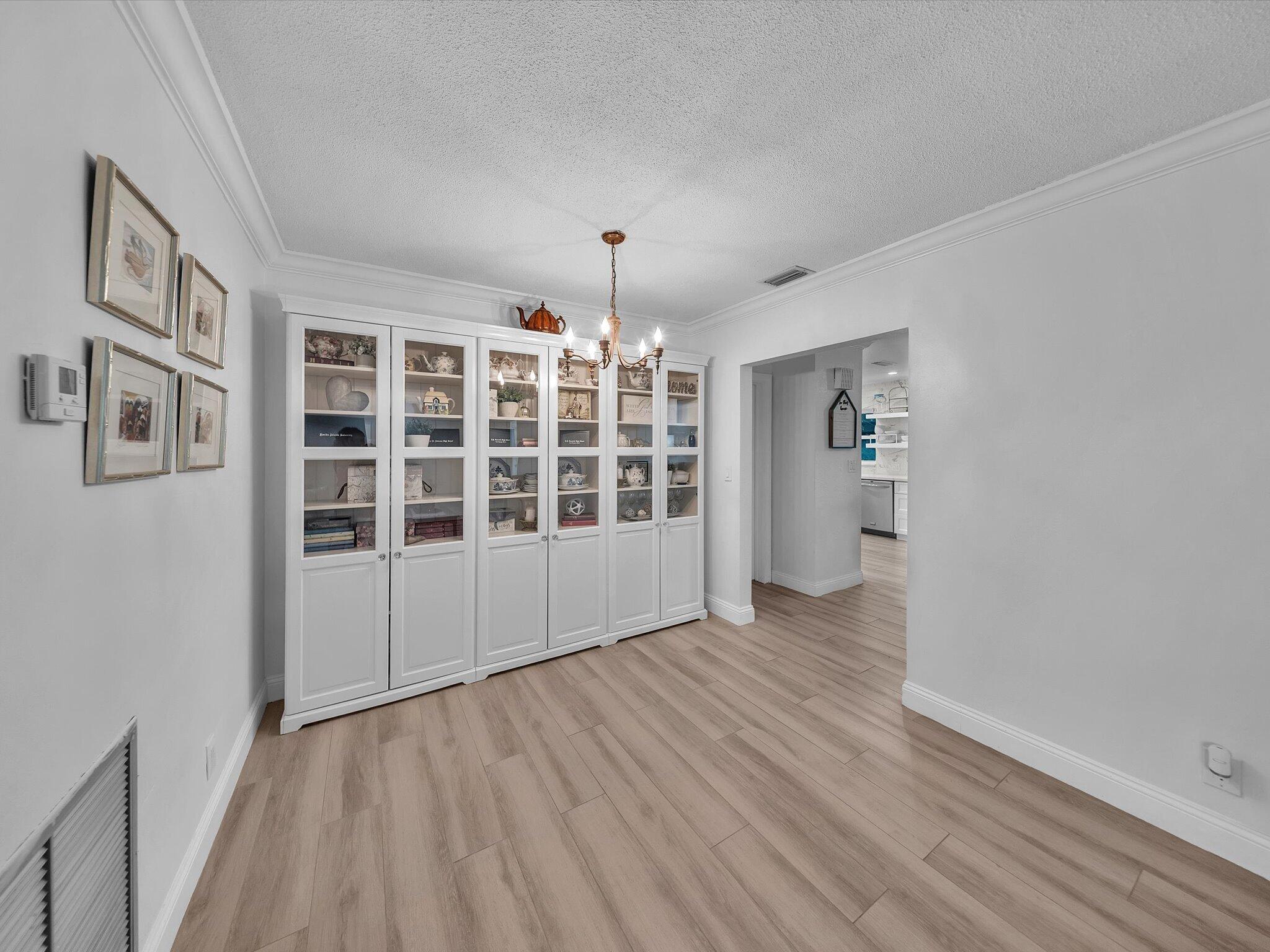 RAMBLEWOOD SOUTH - Residential