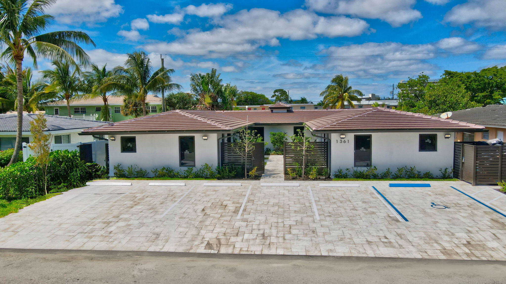 THE COVE - Residential Lease
