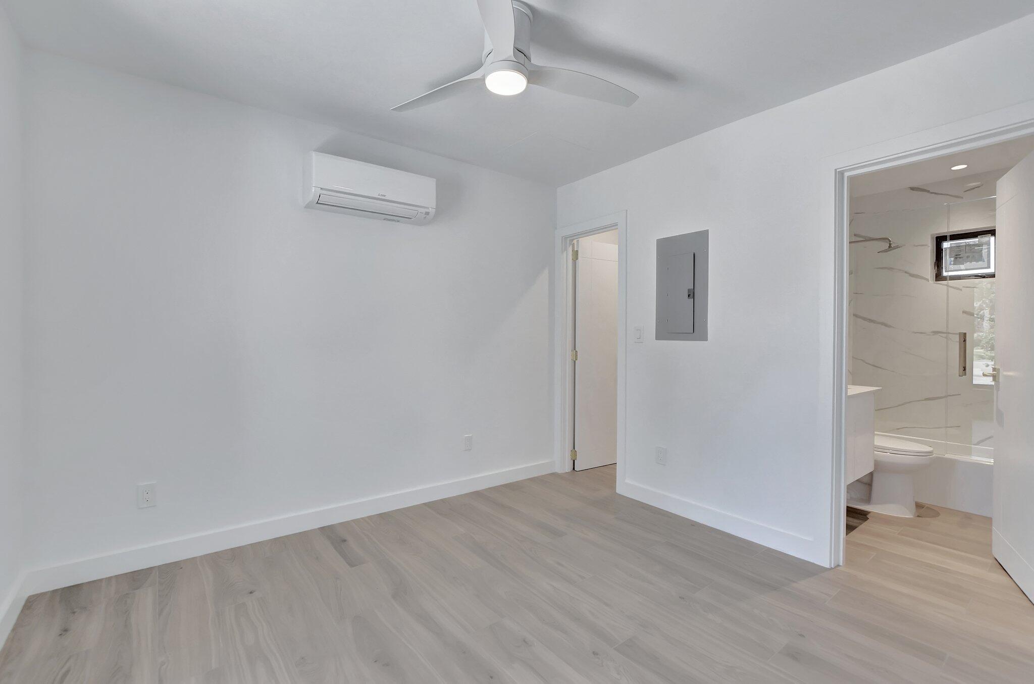 THE COVE - Residential Lease
