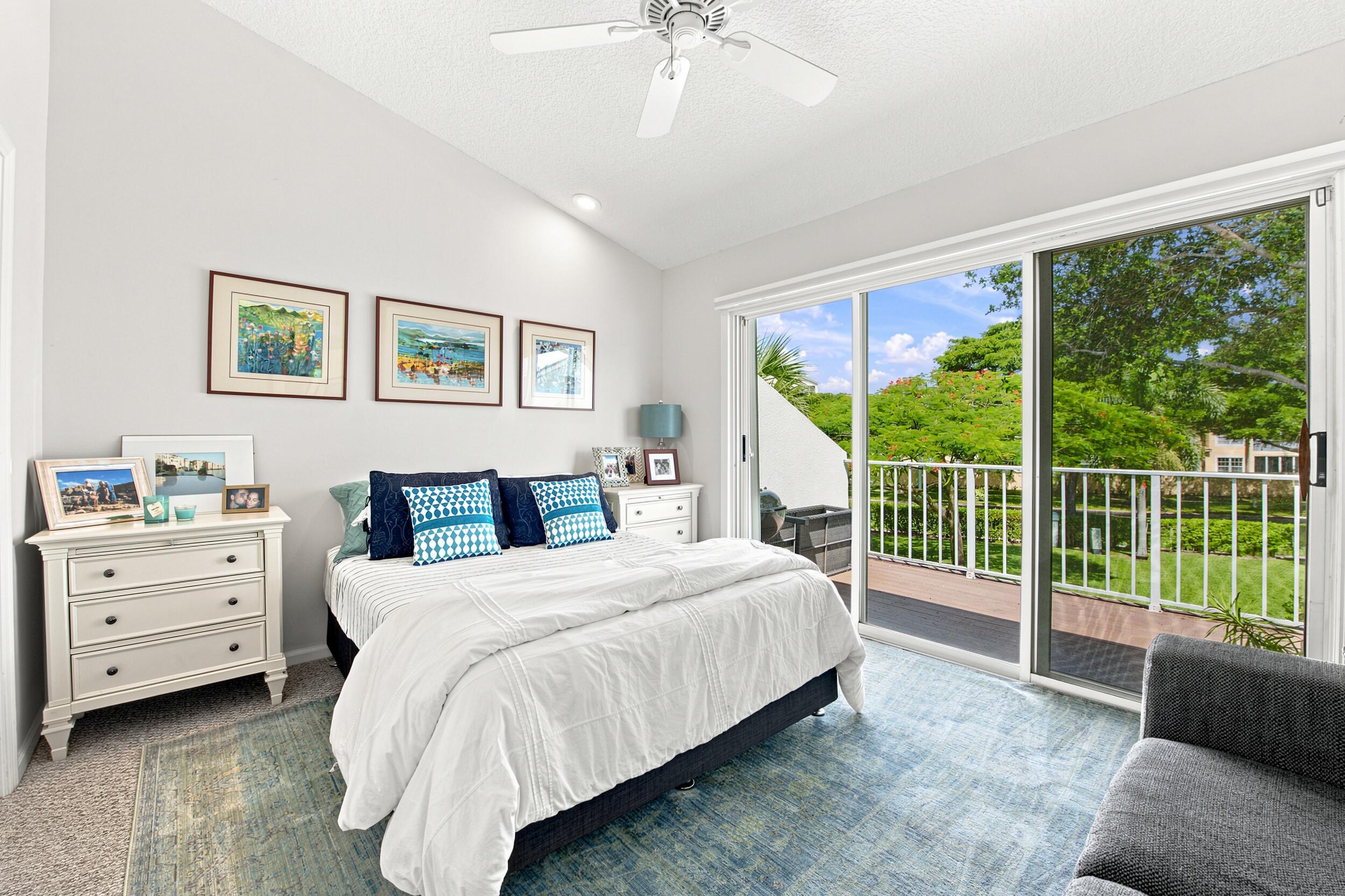 GREENS AT BOCA GOLF AND TENNIS CLUB - Residential
