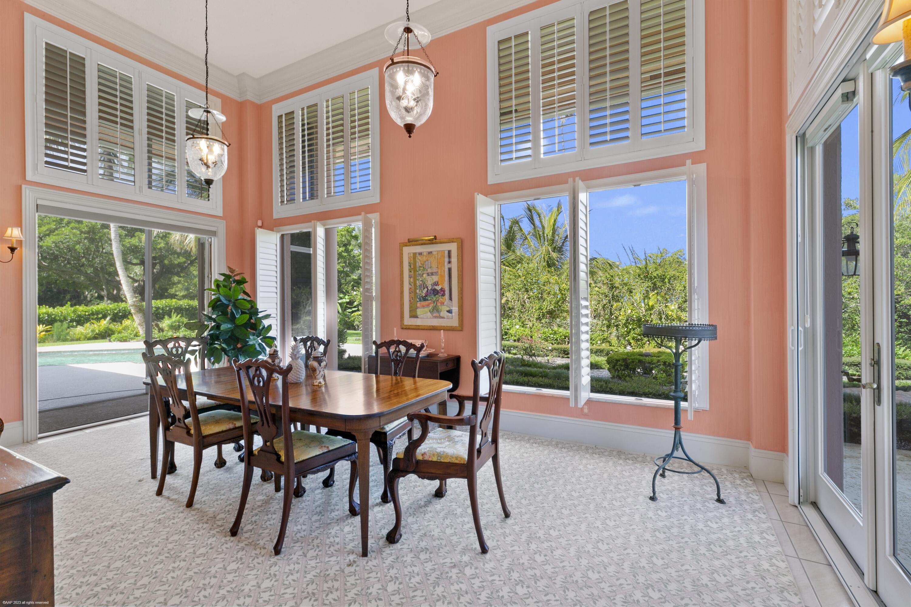 JUPITER ISLAND - Residential