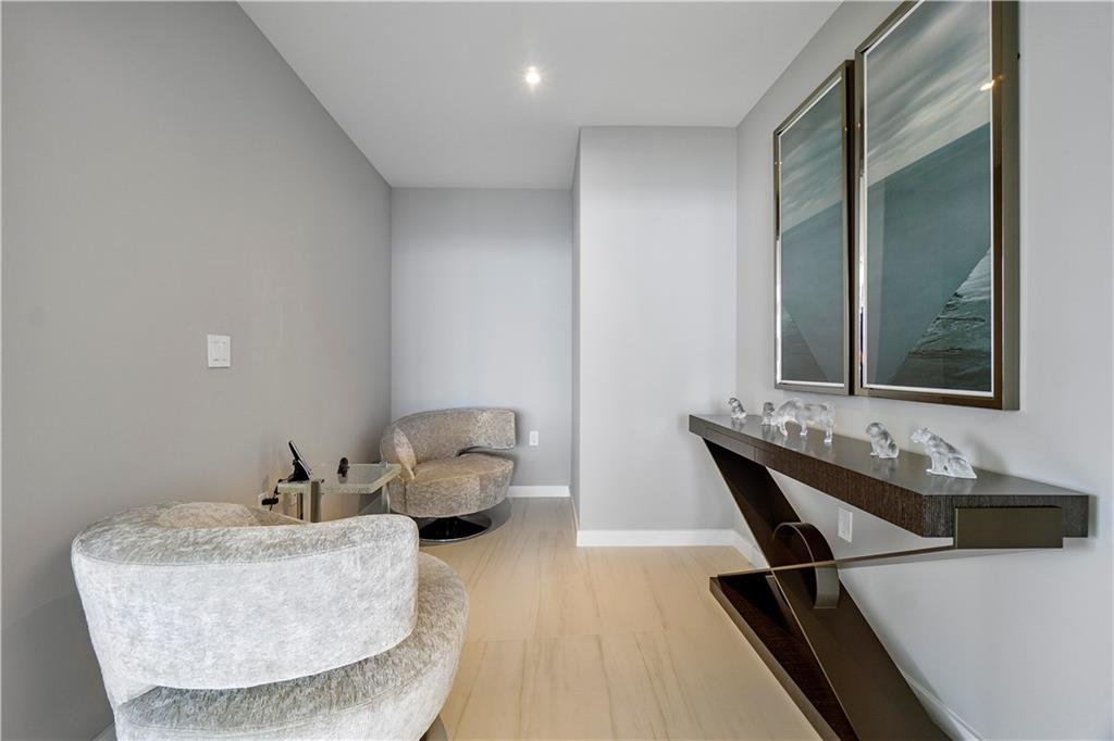 AUBERGE BEACH - Residential