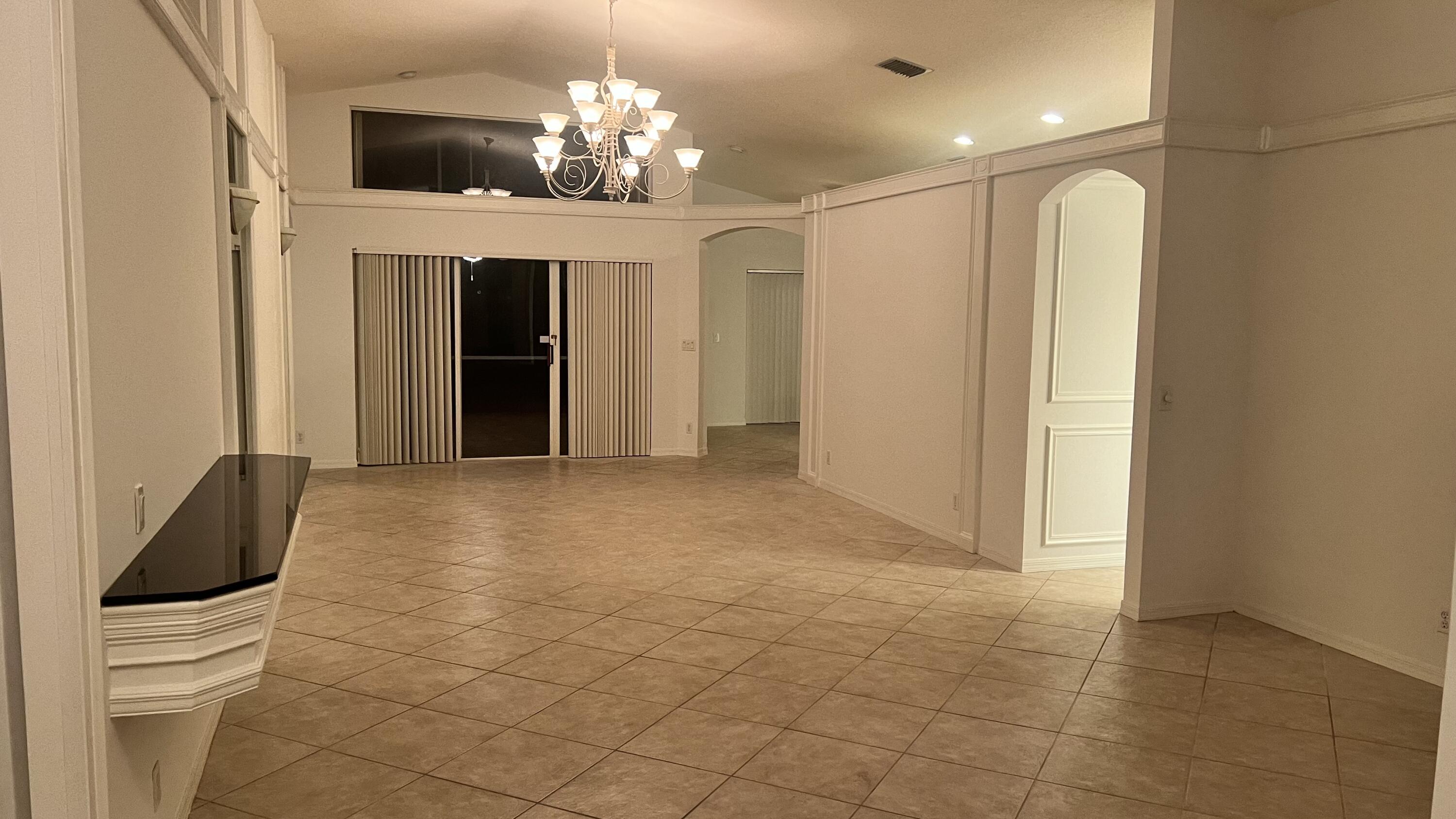 HUNTINGTON WALK POD H - Residential