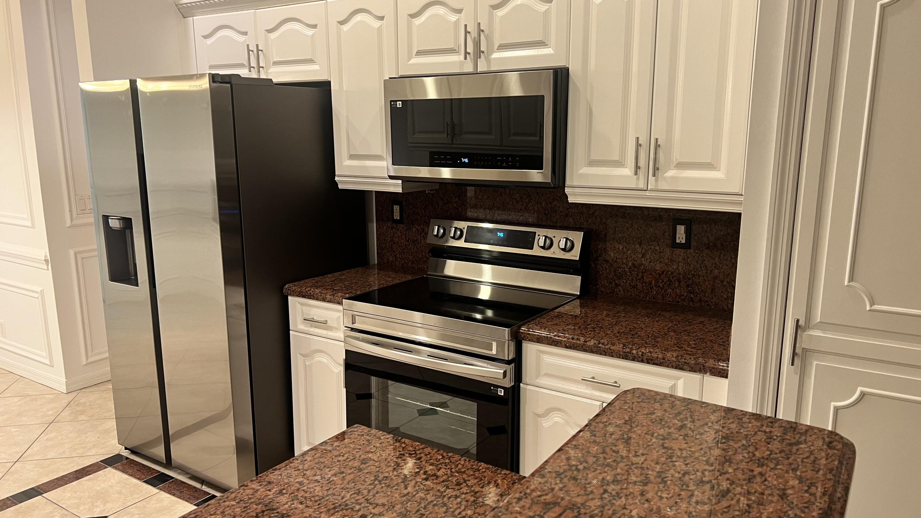 HUNTINGTON WALK POD H - Residential