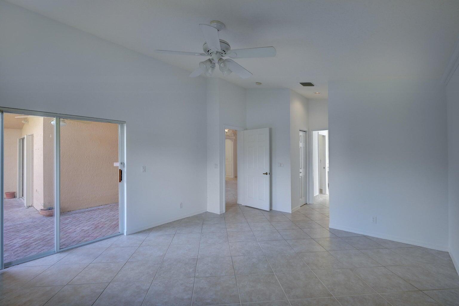 HUNTINGTON WALK POD H - Residential