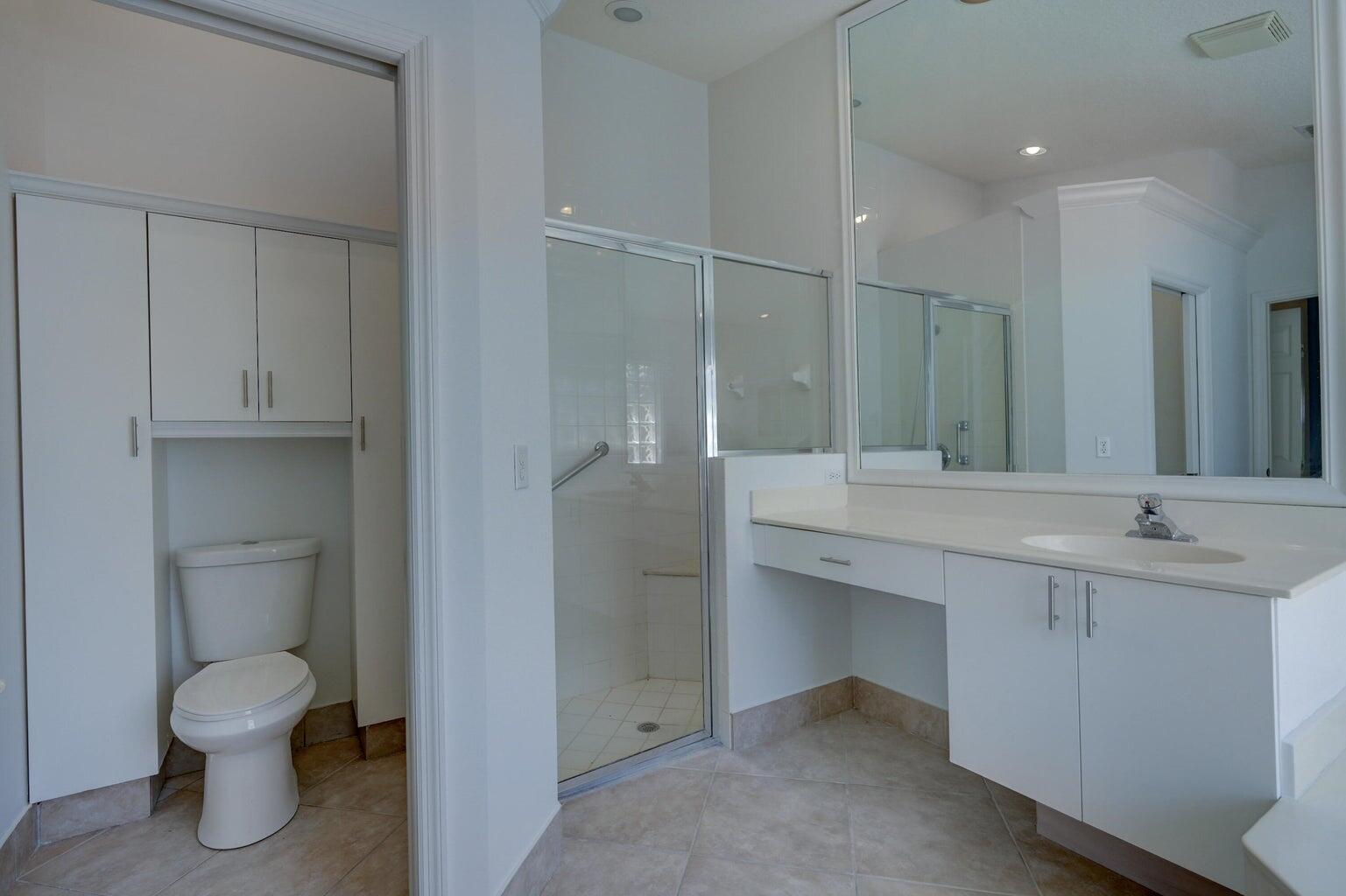 HUNTINGTON WALK POD H - Residential