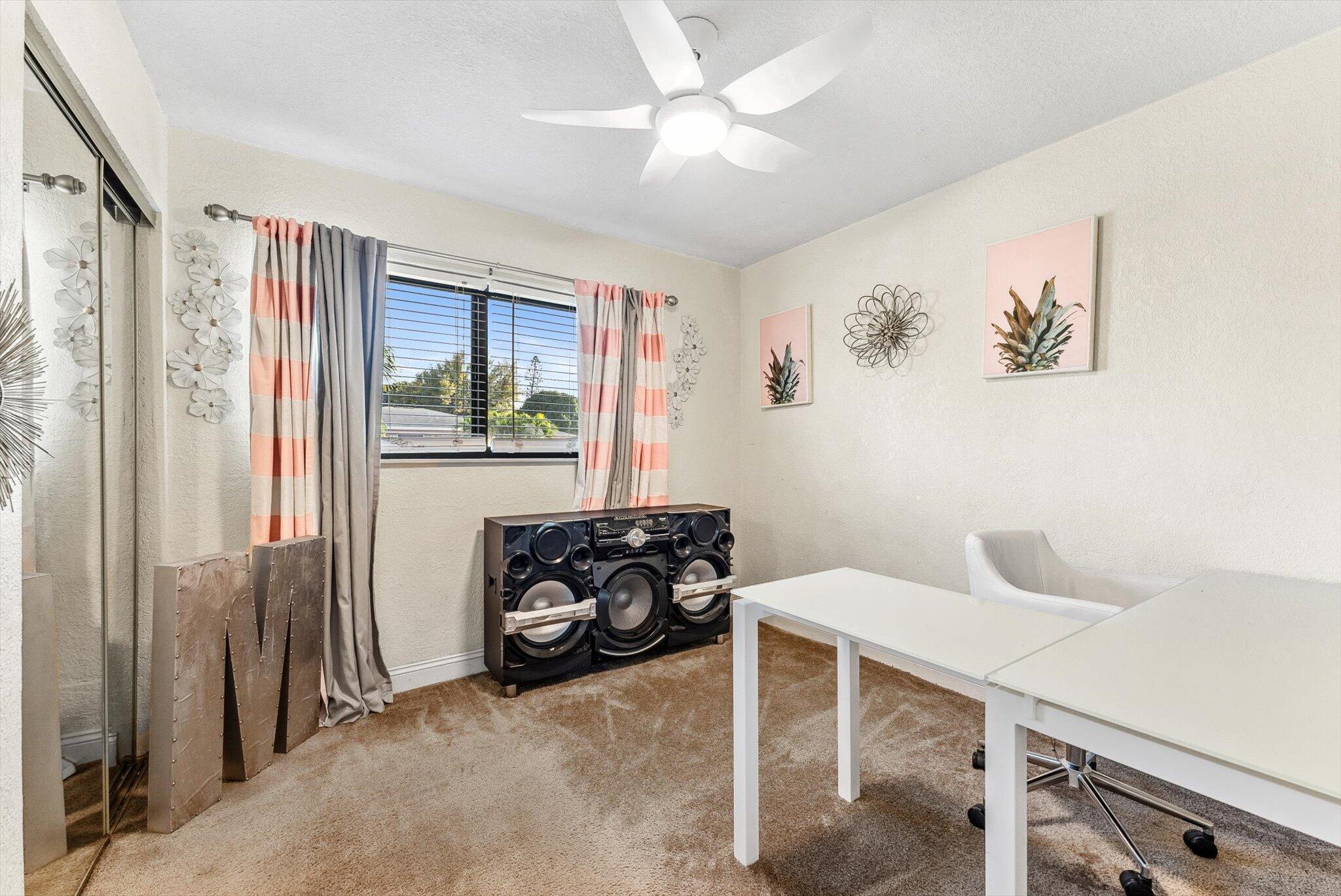 KELSEY CITY - Residential