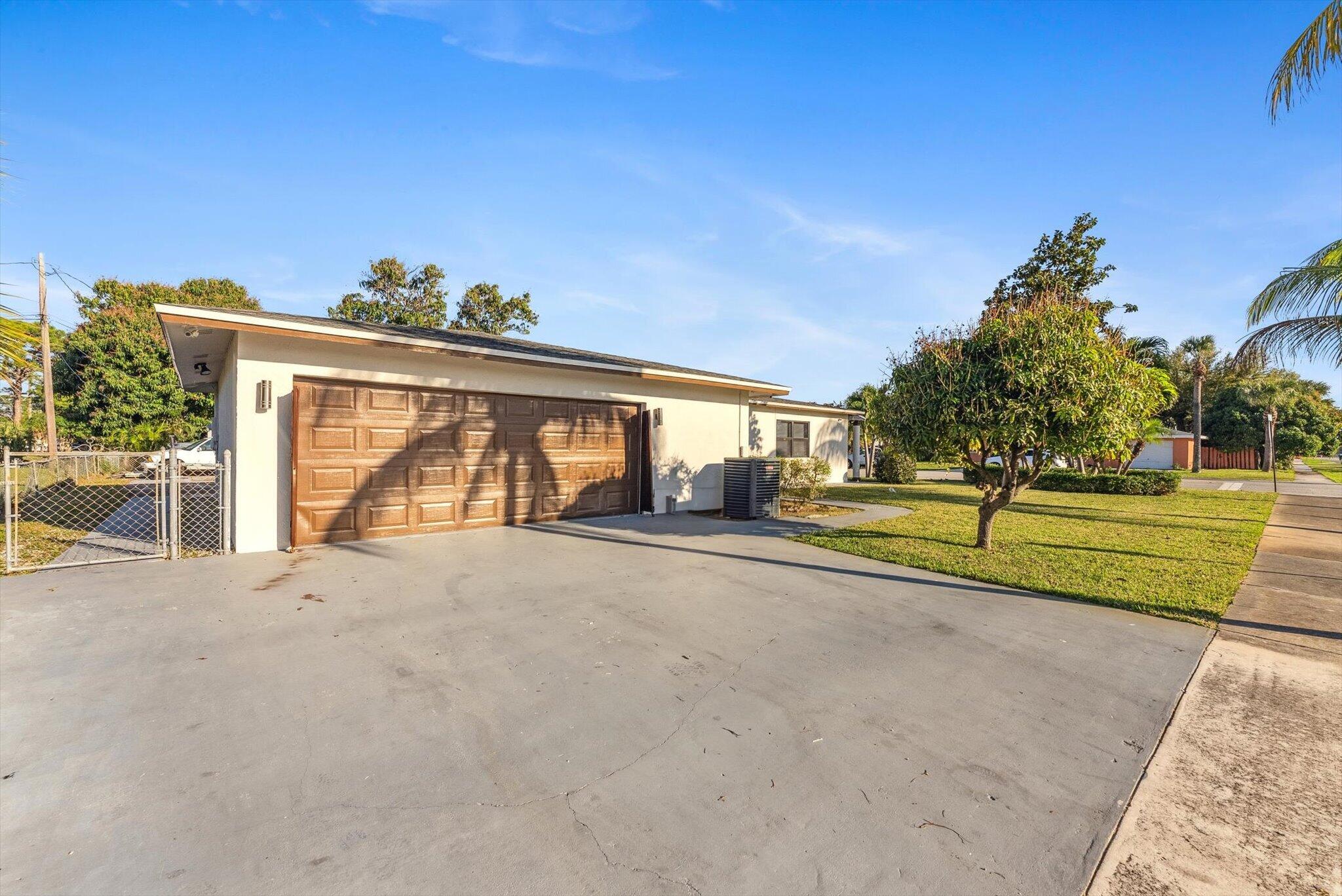 KELSEY CITY - Residential