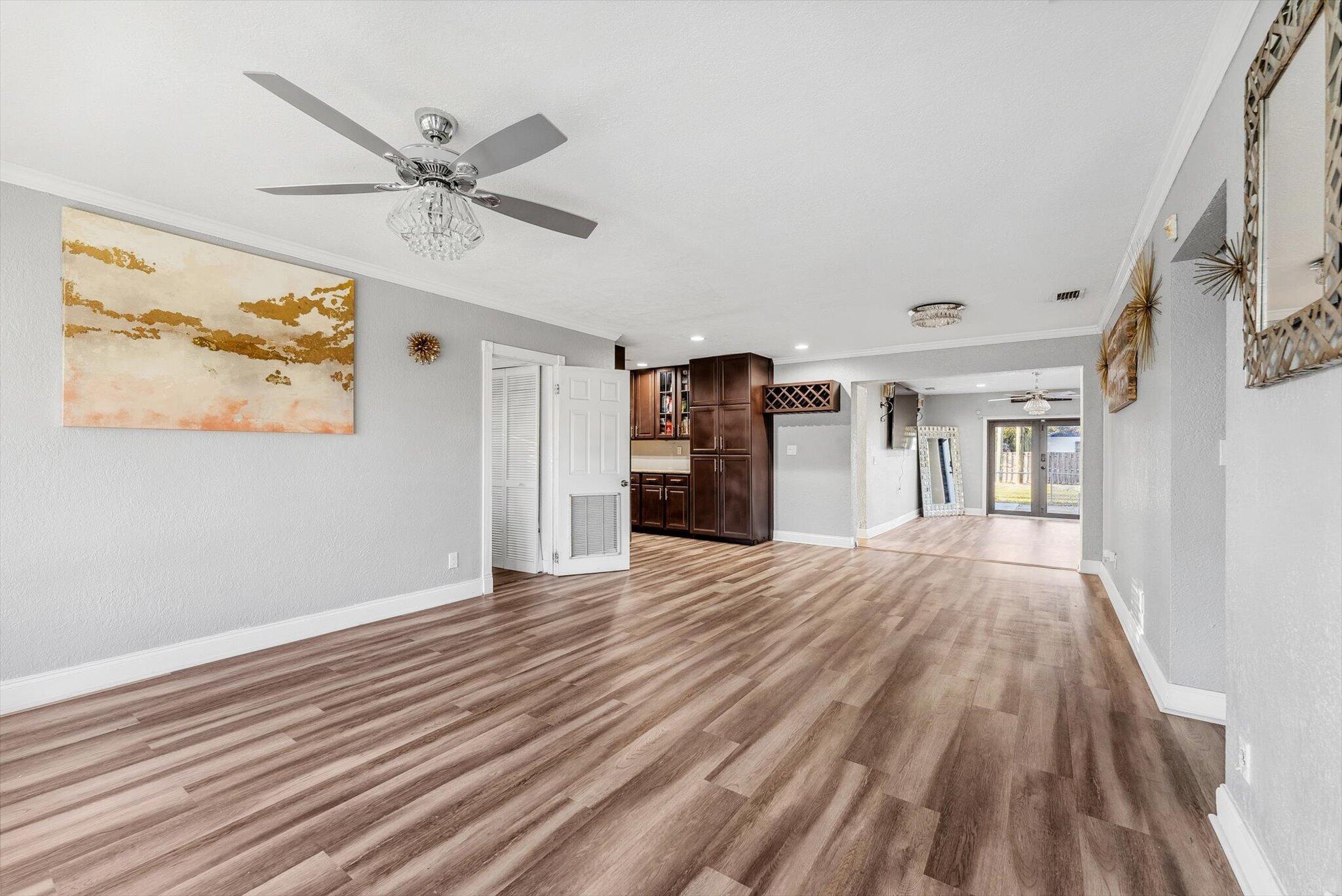 KELSEY CITY - Residential