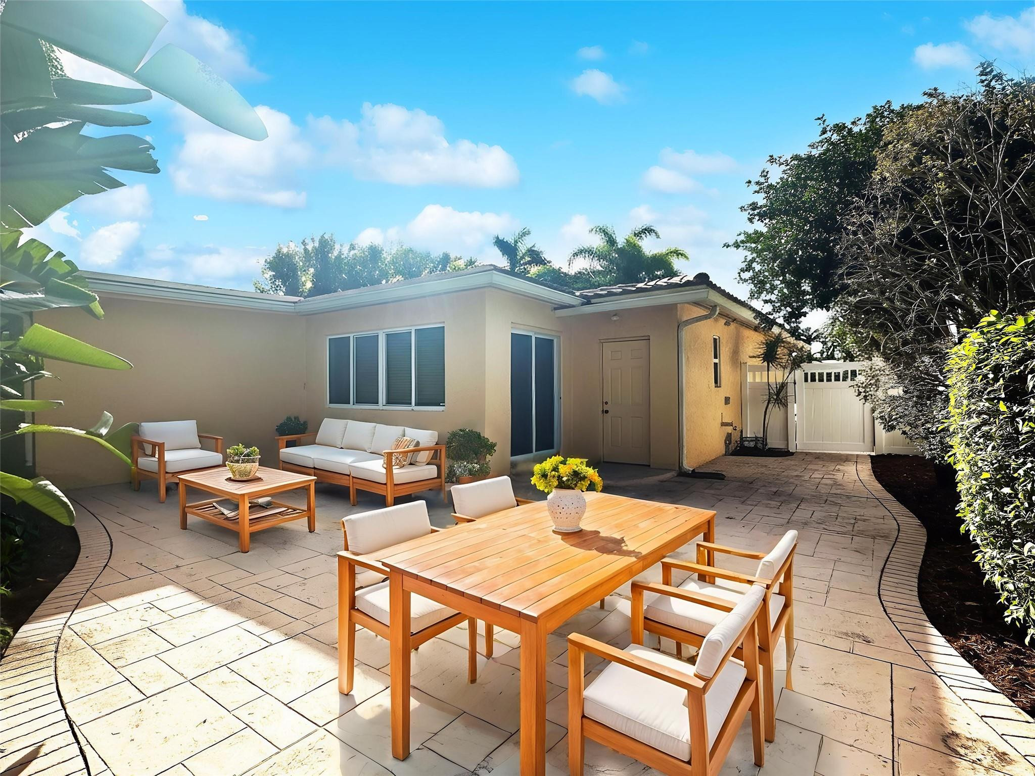 JENADA VILLAS 1 ADD - Residential