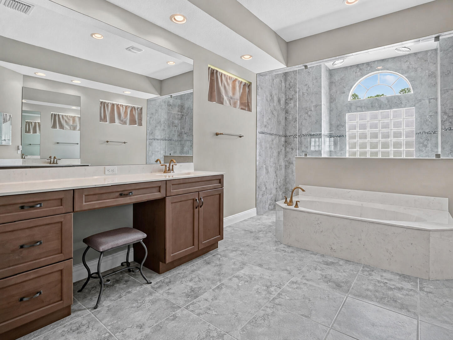 Meadowood - Residential