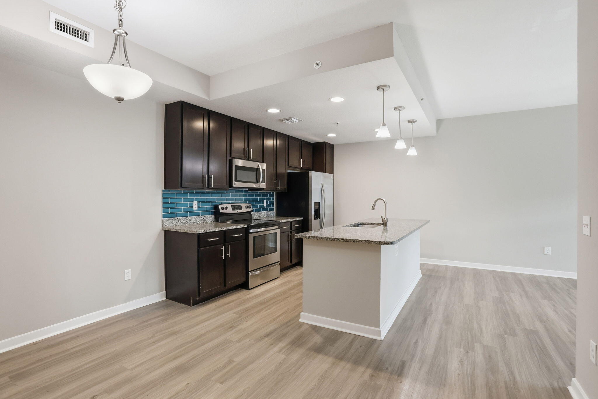 HIGH RIDGE LANDING - Residential Lease
