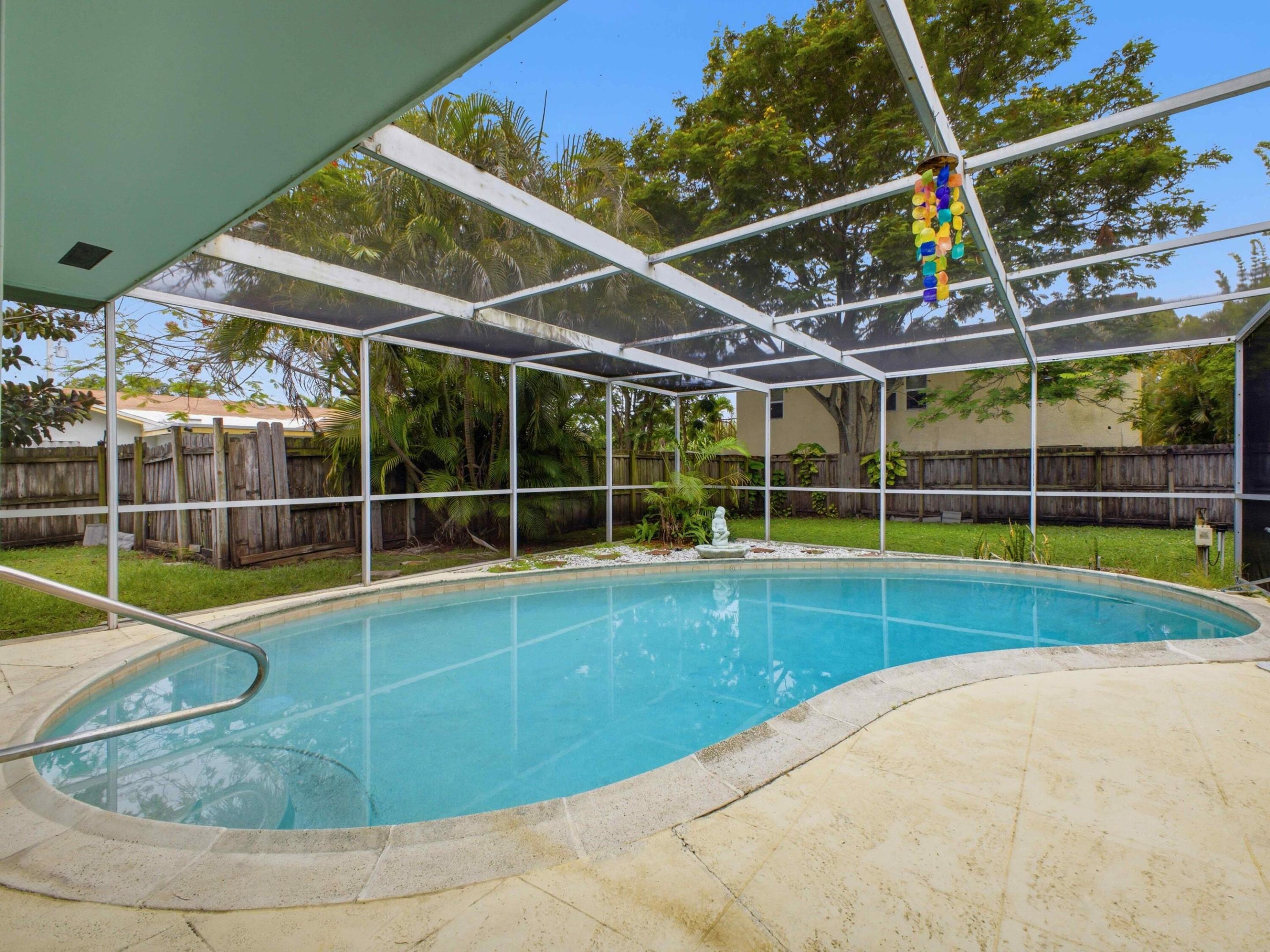 OAKLAND PARK SECOND ADD - Residential Income