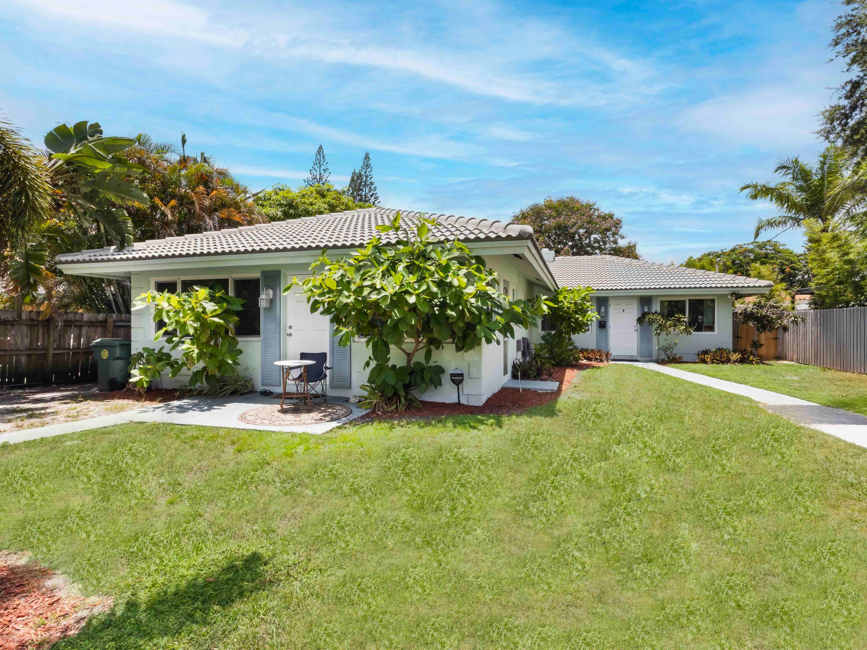 OAKLAND PARK SECOND ADD - Residential Income