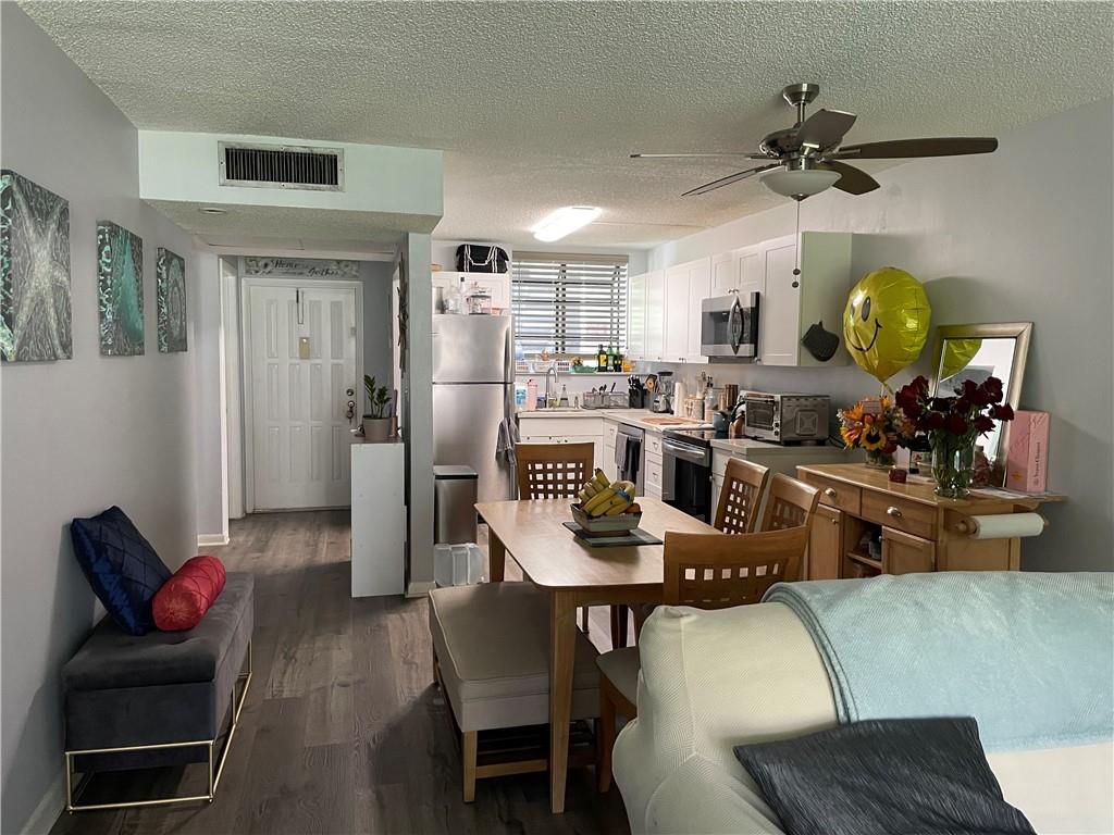 Meadow lakes - Residential