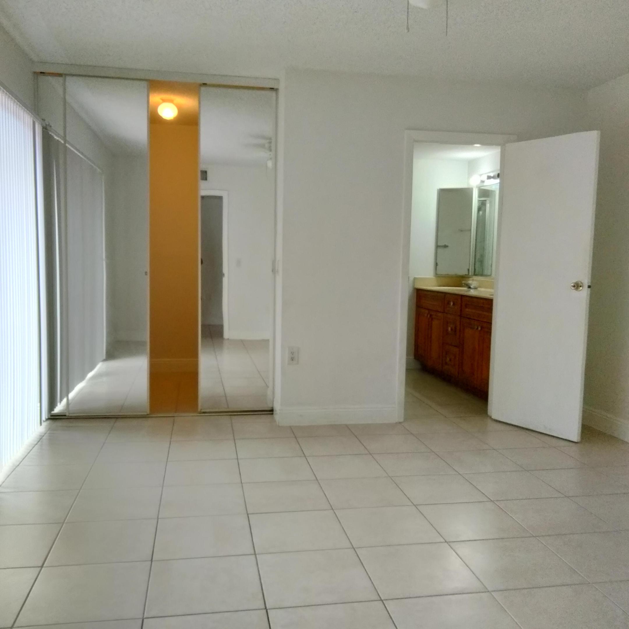 WATERSIDE LUXURY TOWNHOMES CONDO - Residential