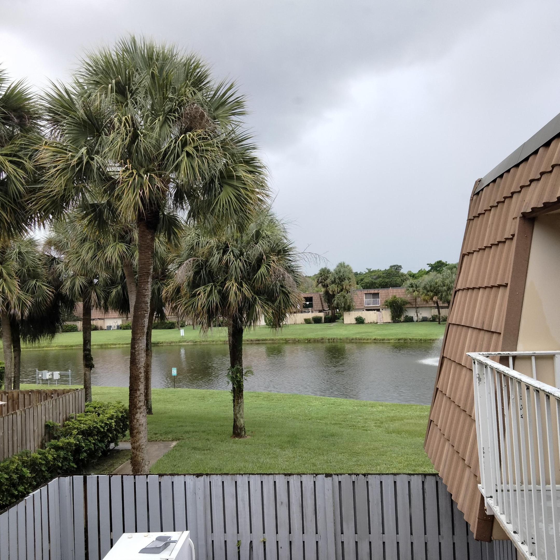 WATERSIDE LUXURY TOWNHOMES CONDO - Residential