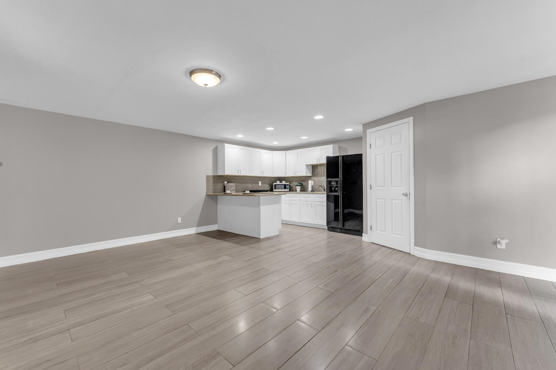 WEST DEERFIELD BEACH - Residential