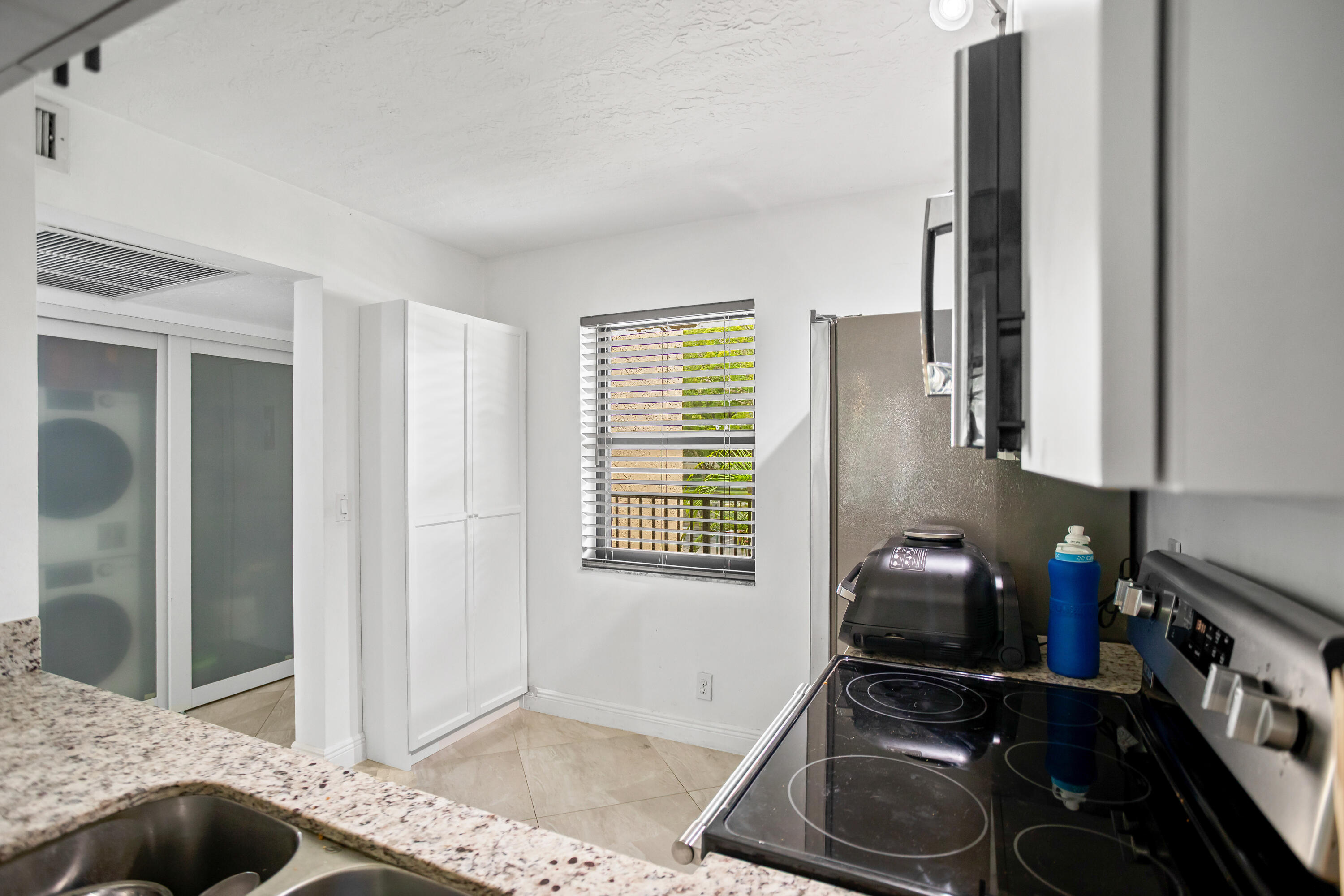PLANTATION RACQUET CLUB - Residential