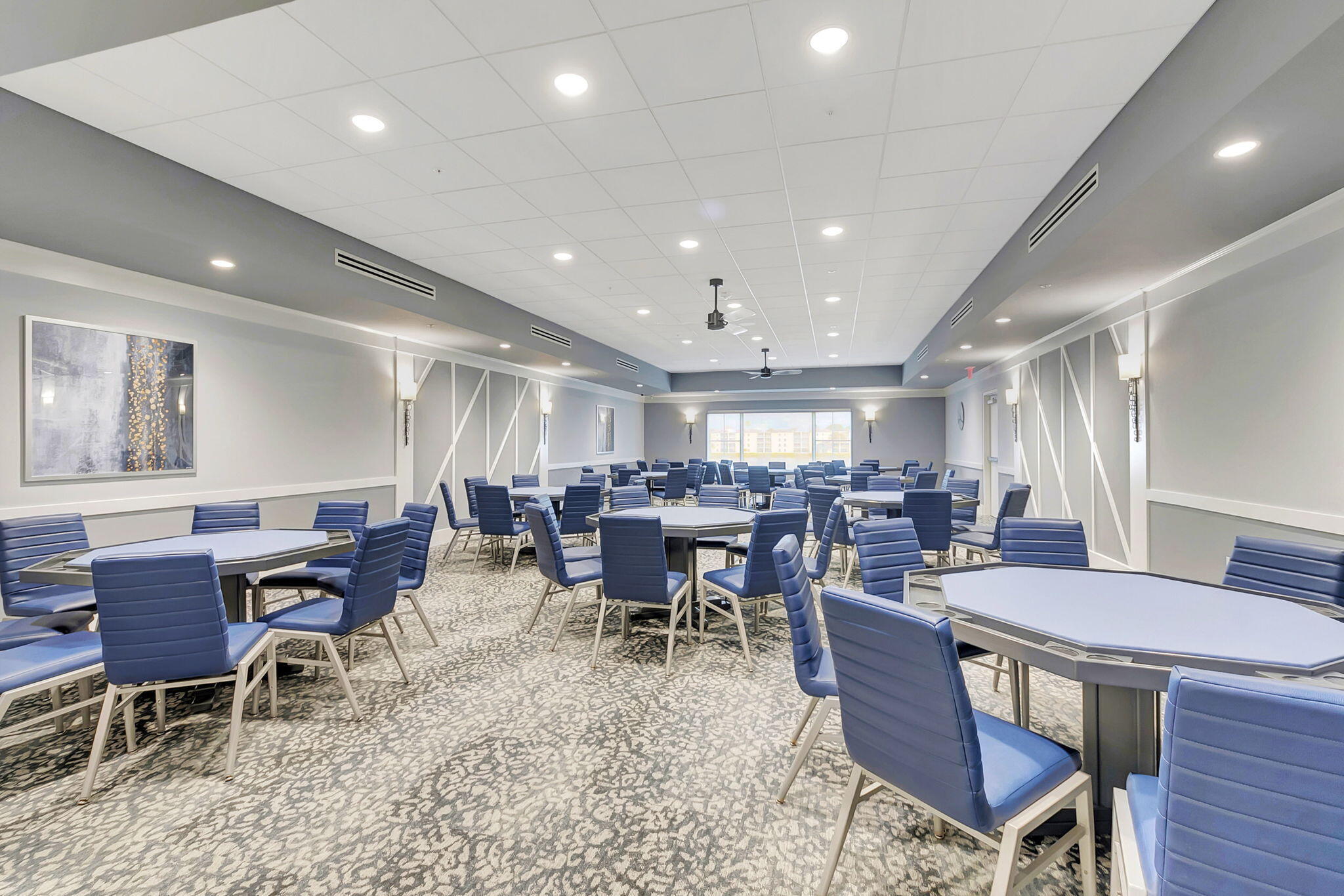 HUNTINGTON POINTE - Residential