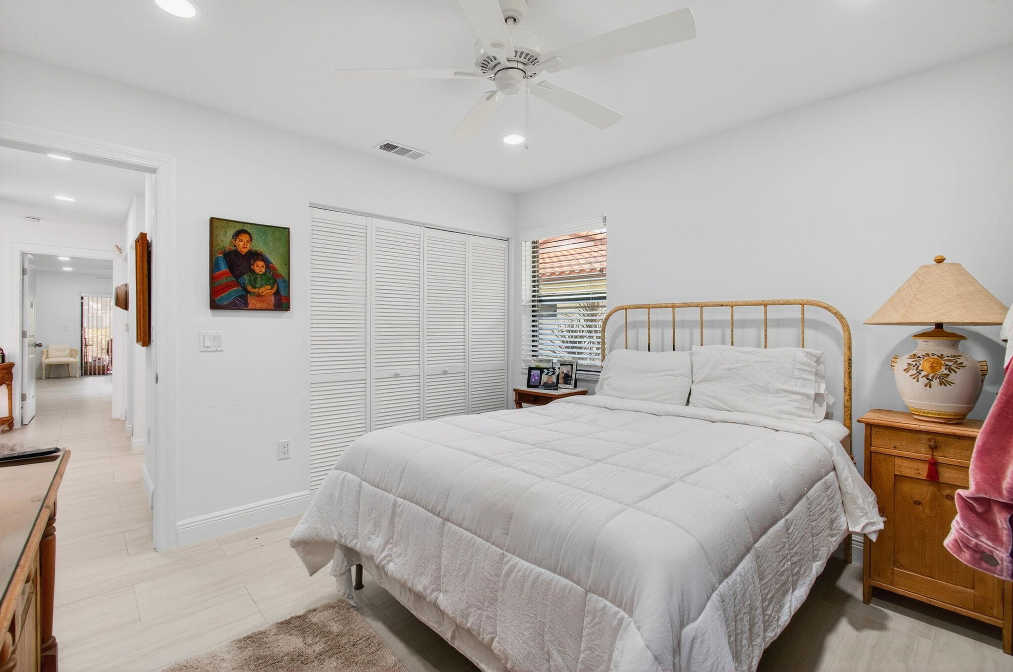 HUNTINGTON POINTE - Residential