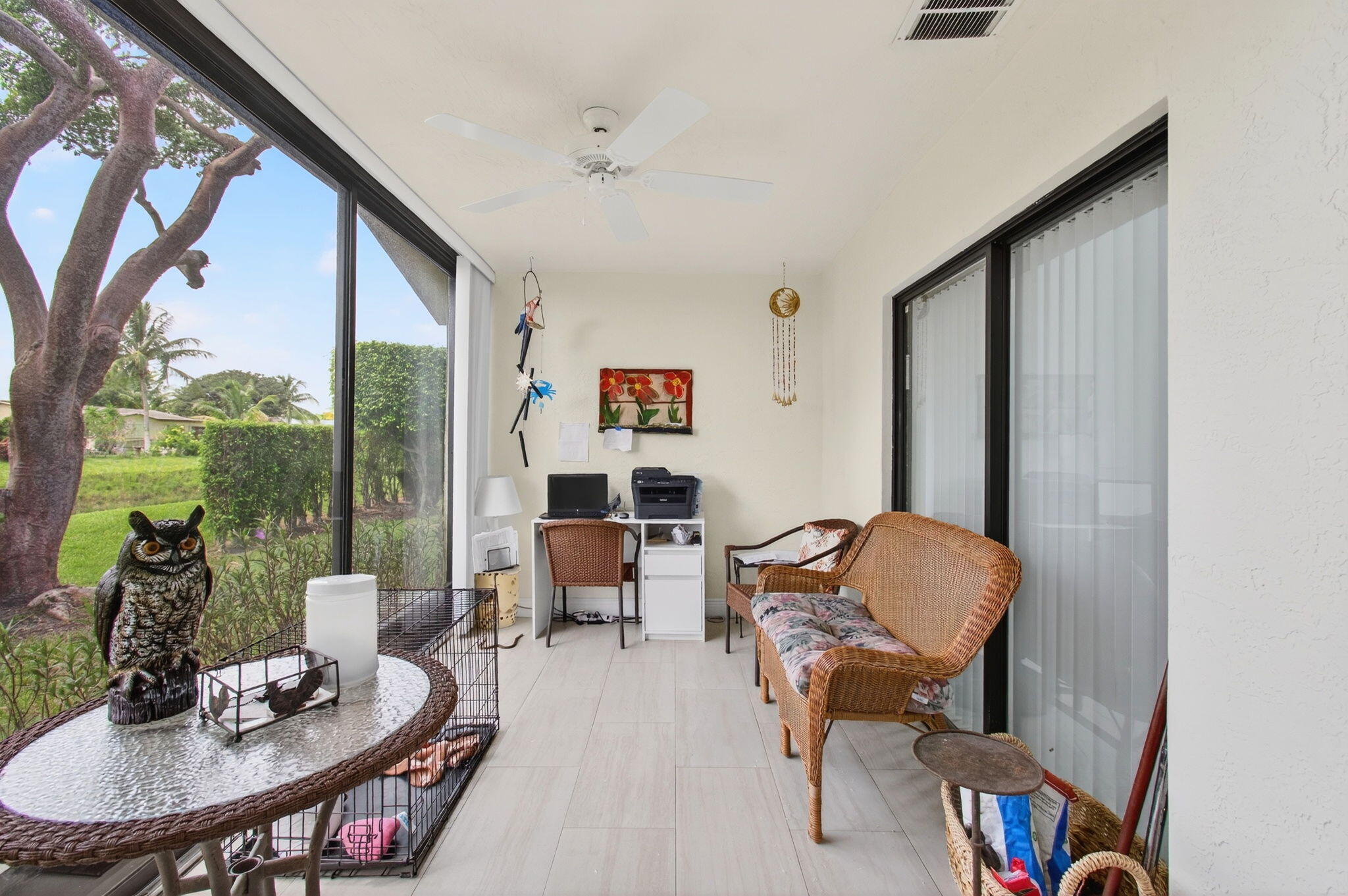HUNTINGTON POINTE - Residential