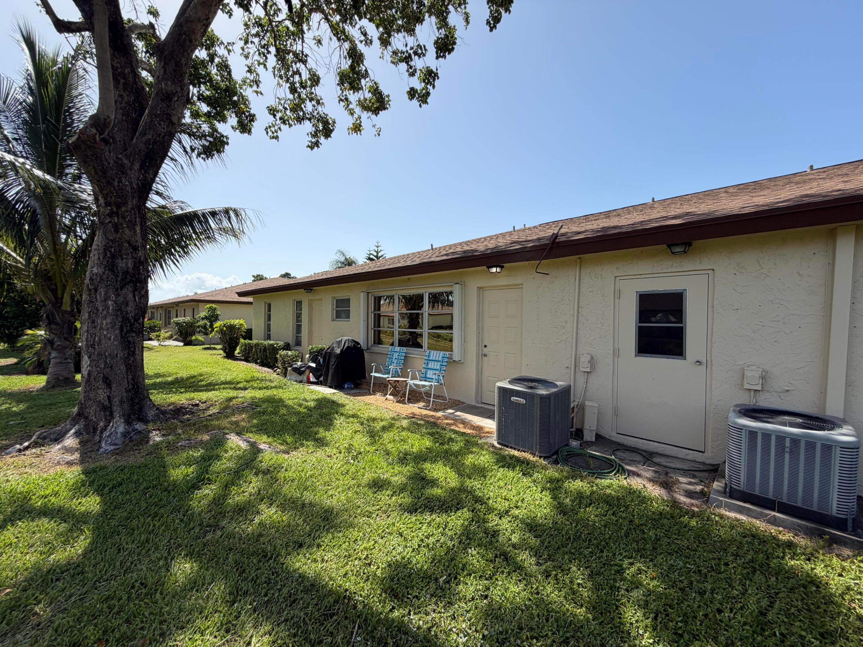 HIGH POINT OF DELRAY WEST CONDO SEC 3 - Residential