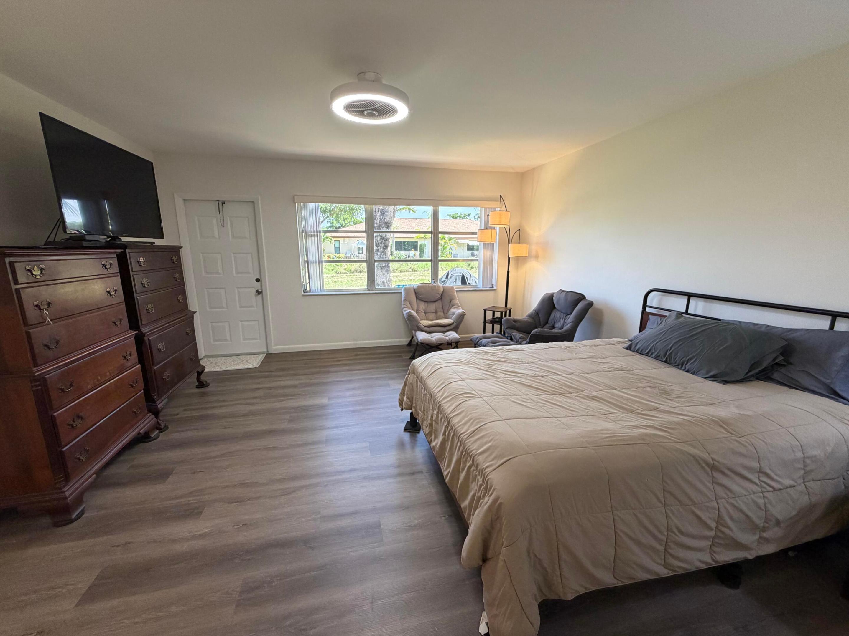 HIGH POINT OF DELRAY WEST CONDO SEC 3 - Residential