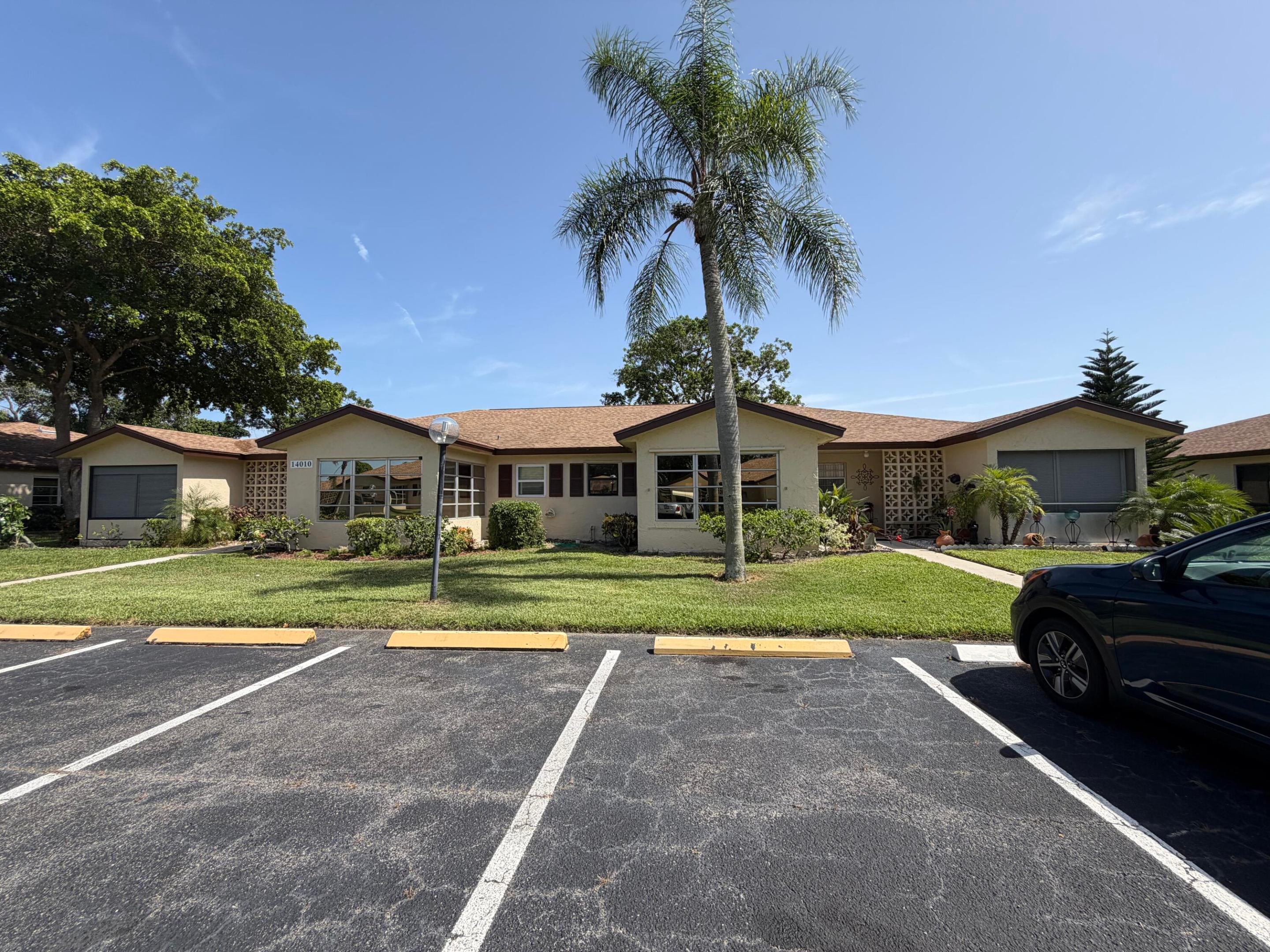HIGH POINT OF DELRAY WEST CONDO SEC 3 - Residential
