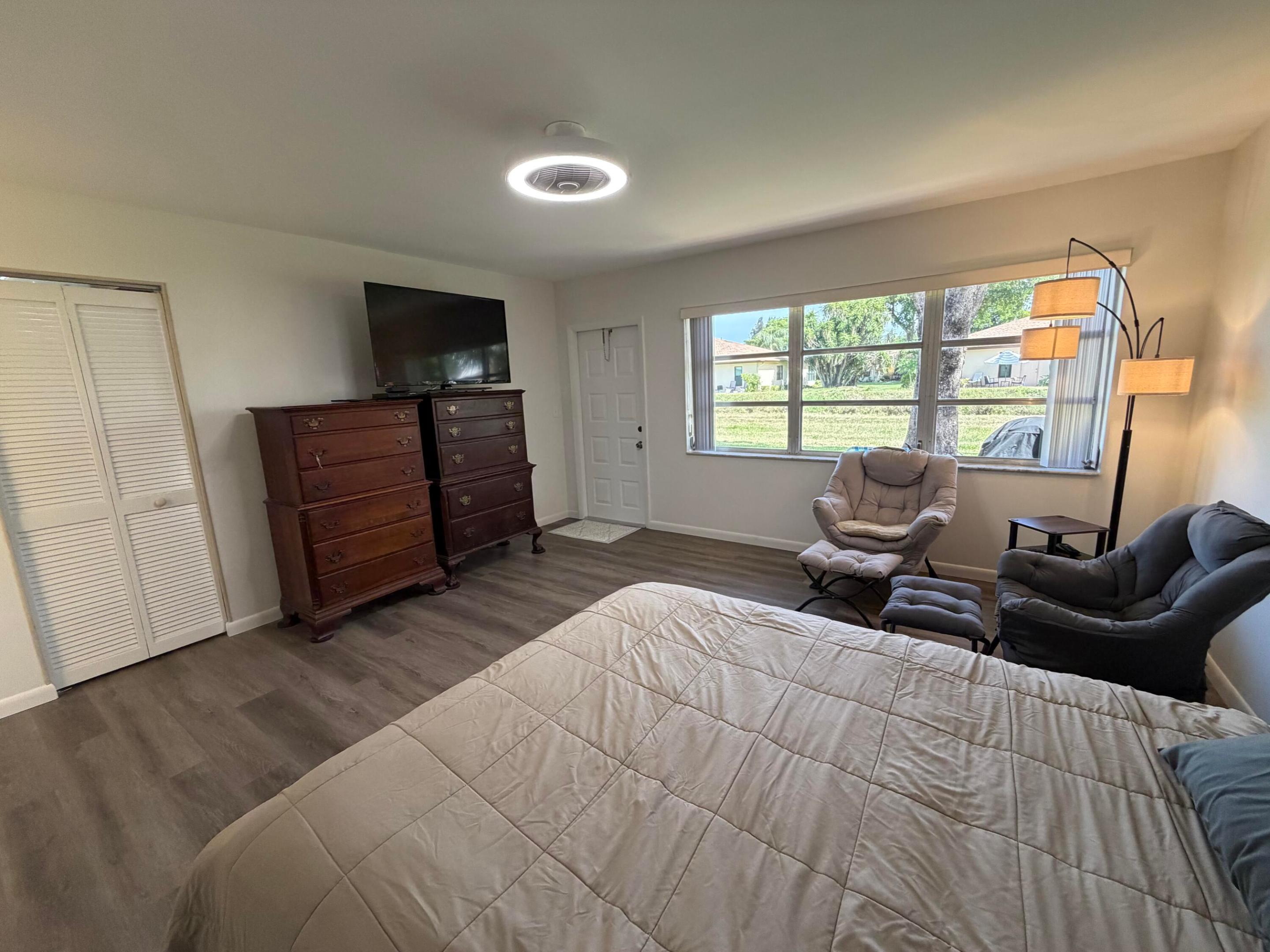 HIGH POINT OF DELRAY WEST CONDO SEC 3 - Residential