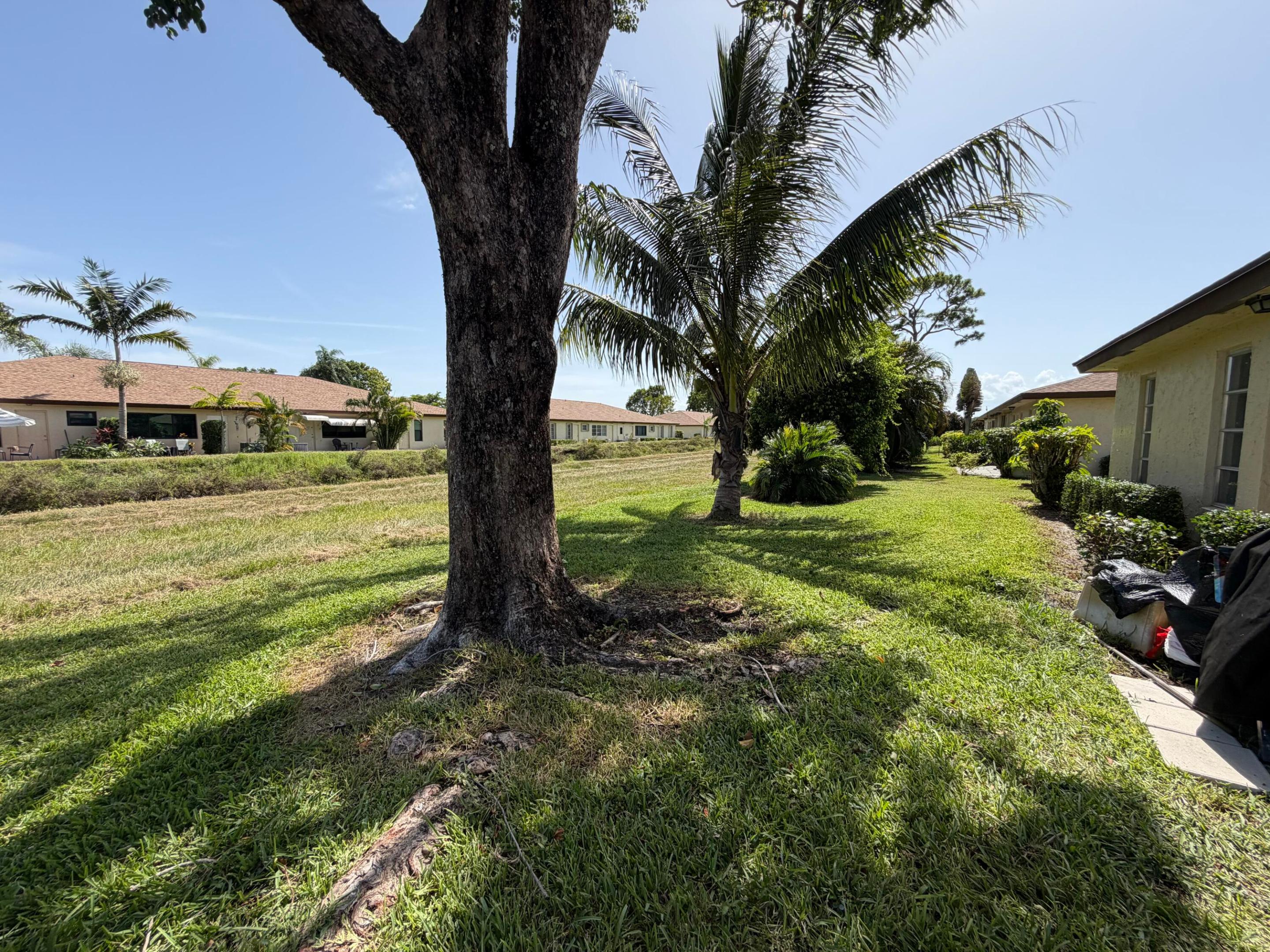 HIGH POINT OF DELRAY WEST CONDO SEC 3 - Residential