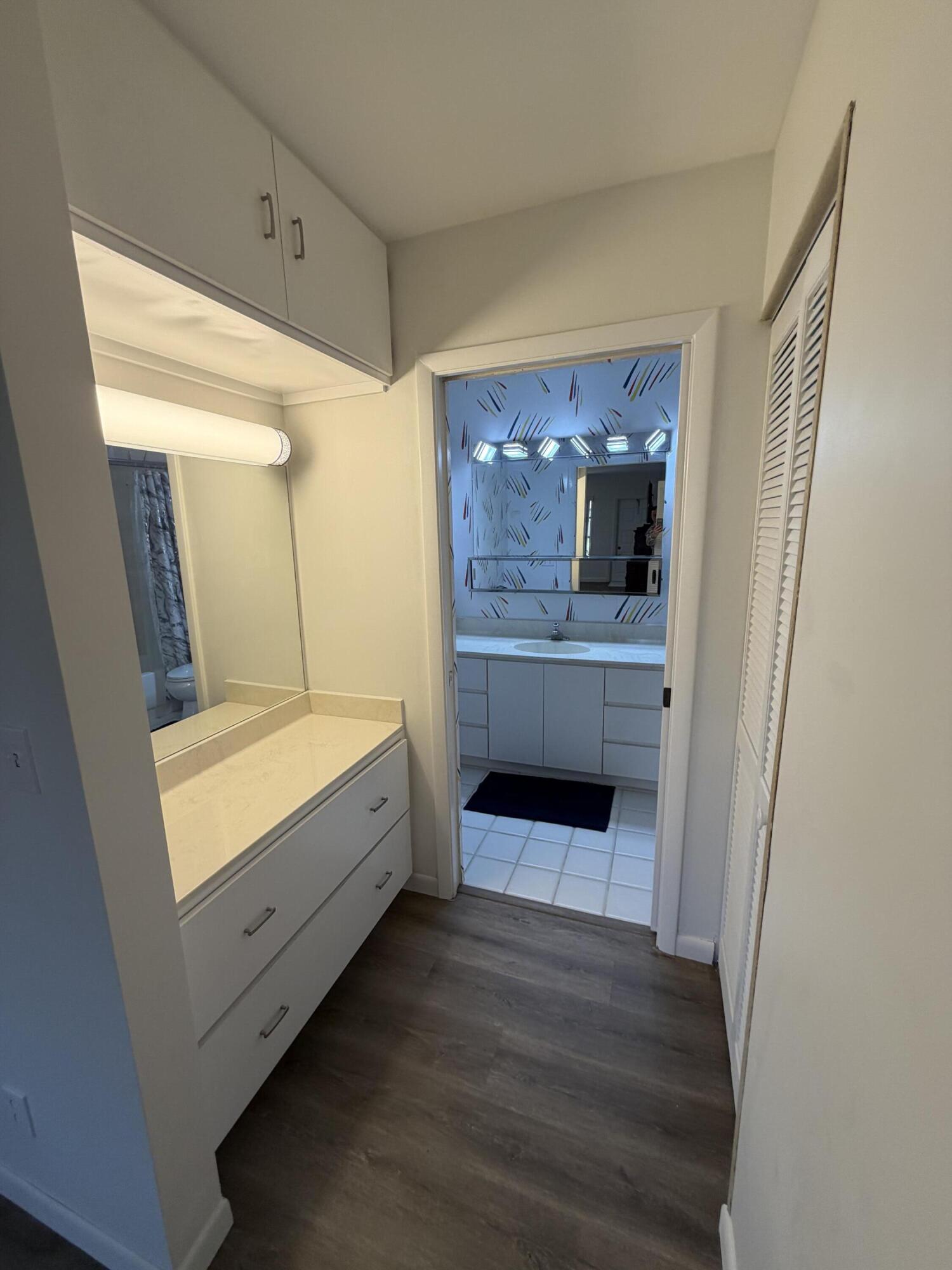 HIGH POINT OF DELRAY WEST CONDO SEC 3 - Residential